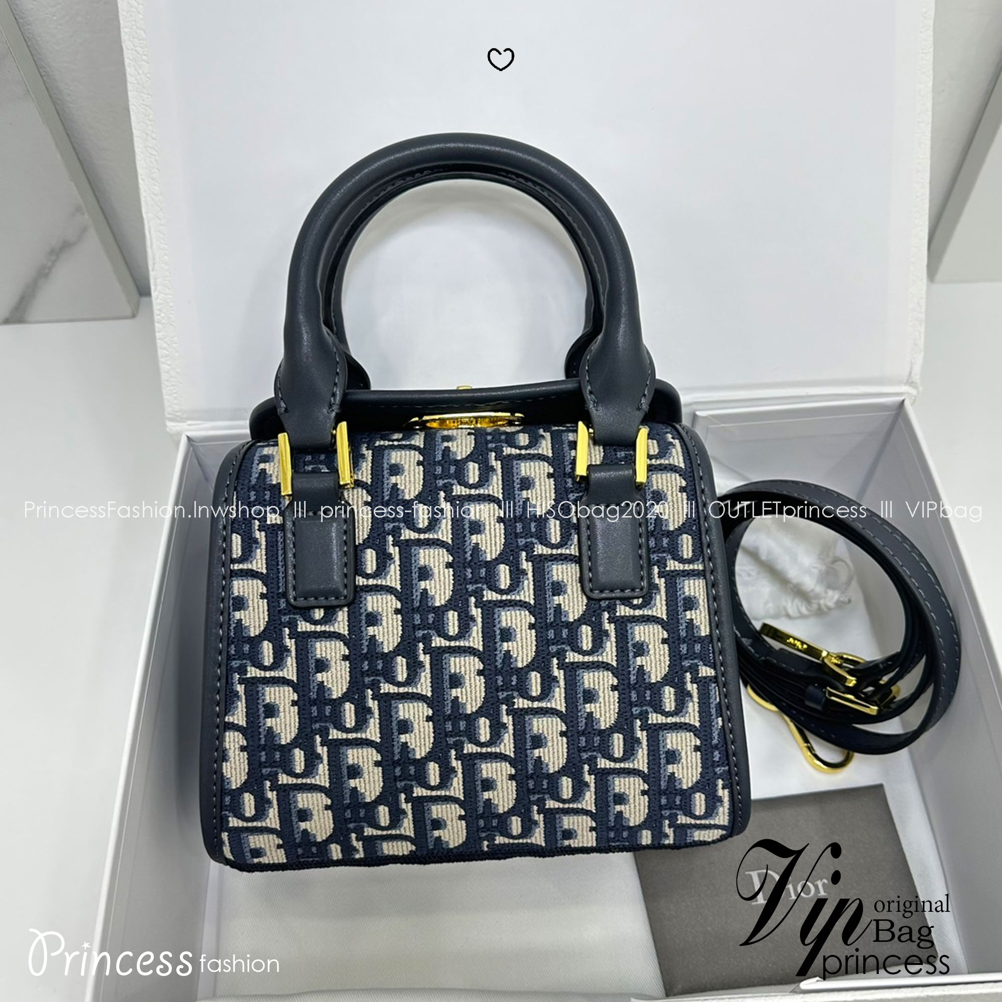 DIOR SMALL BOSTON BAG Blue Oblique Embroidery / DIOR Box Bag กระเป๋าสะพายทรงกล่อง New for Winter 2023 คอลผู้ดี สวยหรู ตอบโจทย์และแมทช์ได้กับทุกลุคทุกสไตล์