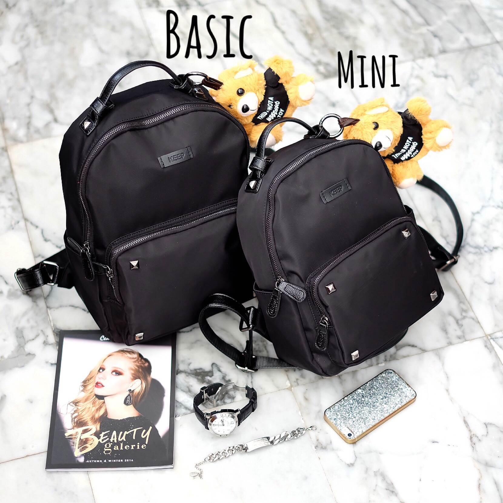 ใหม่ล่าสุด !!! เป้ไนล่อน แบรนด์ KEEP รุ่น Keep classic nylon backpack รุ่นนี้ถือเป็นรุ่นขายดีที่สุดของแบรนด์เลย จุดเด่นที่ กระเป๋า ผ้าไนล่อน น้ำหนักเบา ดีไซด์ ทันสมัย เข้าได้กับทุกชุด สายสะพายเป็นหนังอย่างดี ทนคะ สะพายสบายไหล่คะ ตัวกระเป๋ามีช่องเก็บของจุก