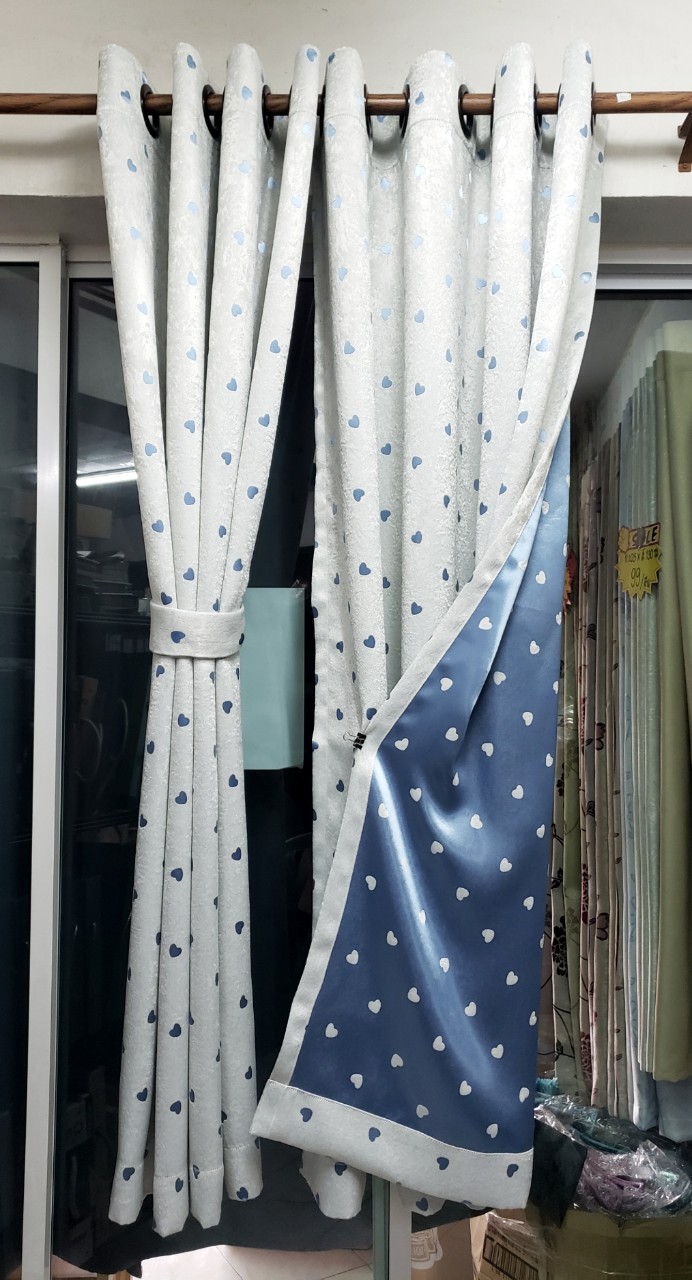 ผ้าม่านUV ก.130* ส.180 ซม./ผืนกันแสง 90% รุ่นเลิฟเวอร์(Lover )สีฟ้า