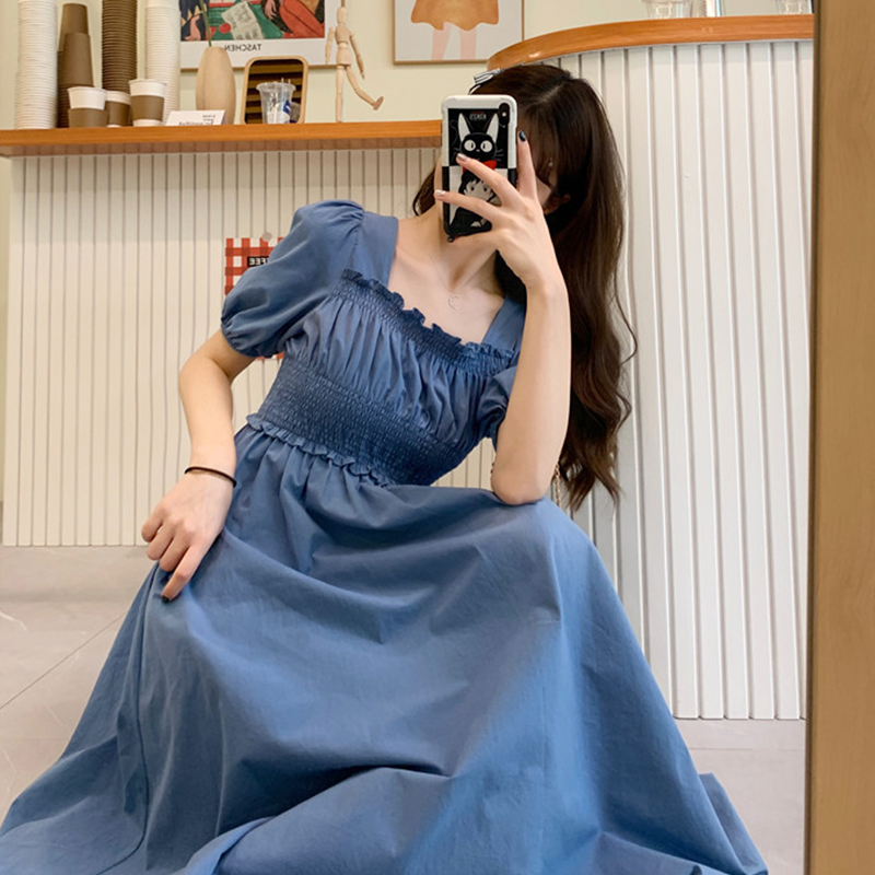 พร้อมส่ง 🐬 Aurora dress เดรสคอเหลี่ยมอกสม็อคสีน้ำเงิน (IN32015)