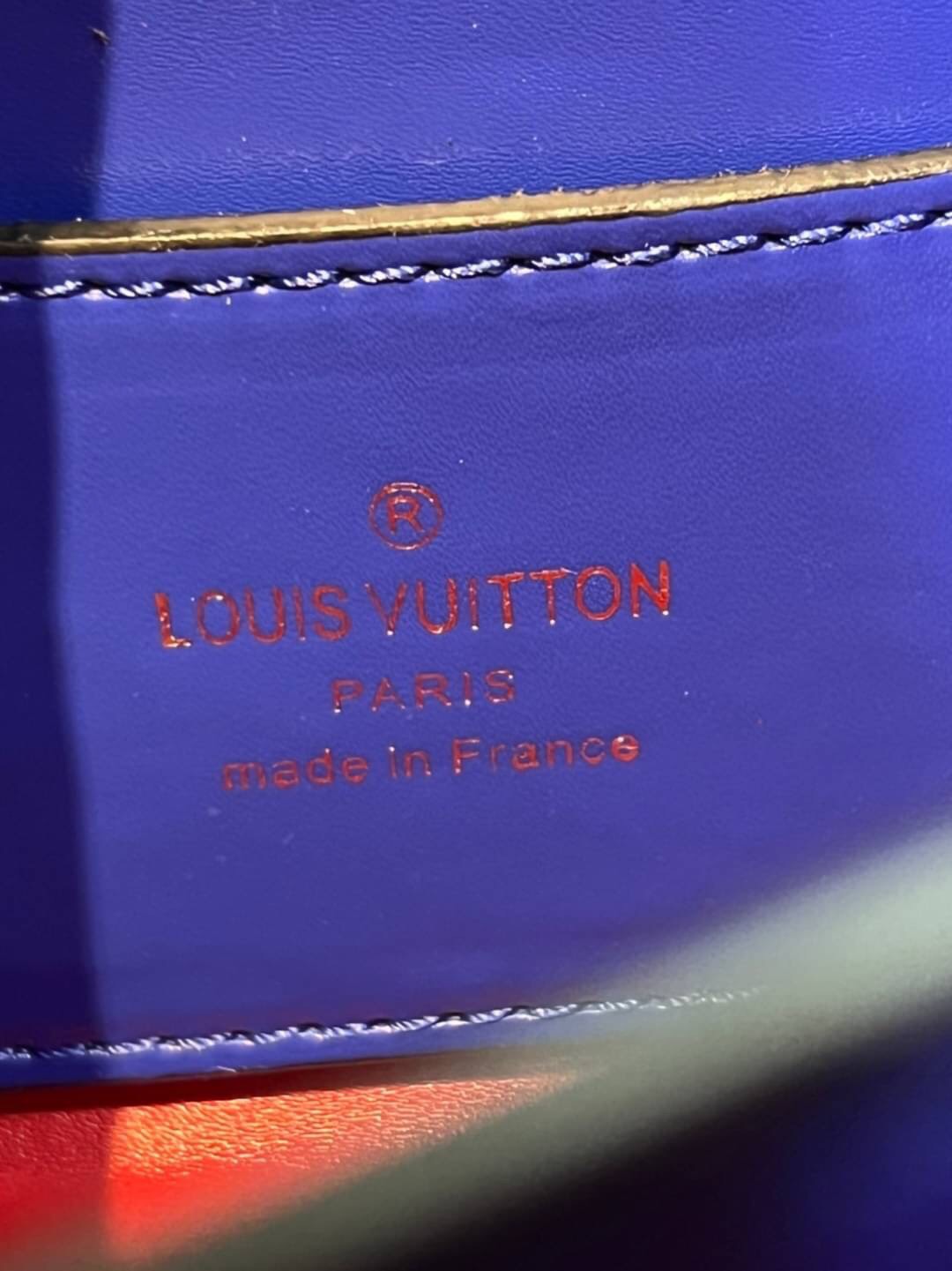 VIP 】หนังแท้ Louis Vuitton Crossbody & Shoulder Bag พร้อมส่งที่ไทย 3 สี Size 23cm