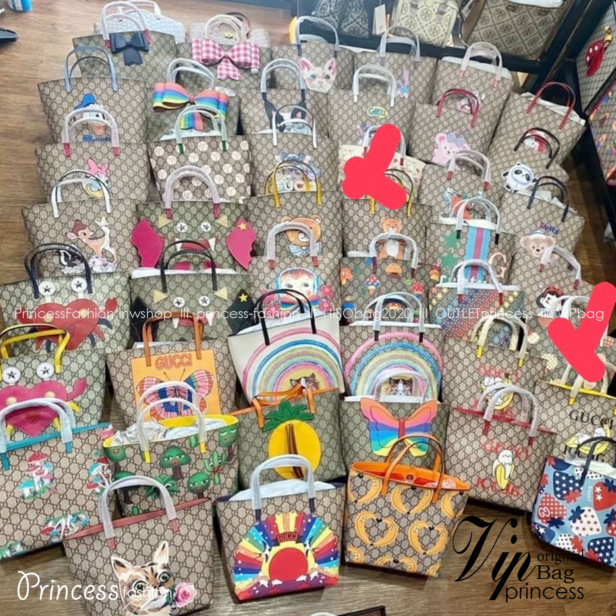 GUCCI Children's tote bag / Gucci kid tote / Gucci bag พร้อมส่งสต๊อกแน่น กับกระเป๋าโท้ทคิดท์ ไซส์น่ารักน่าใช้ ฮอตไม่หยุด เด็ดทุกดีไซน์ มีลายเข้าใหม่มากกว่าในรูปนะคะ **สินค้าเกรดออริจินอล 1:1 สลับแท้ งานสวยตามรูป ภาพถ่ายจากงานขายจริง ใช้งานต่างประเทศไ