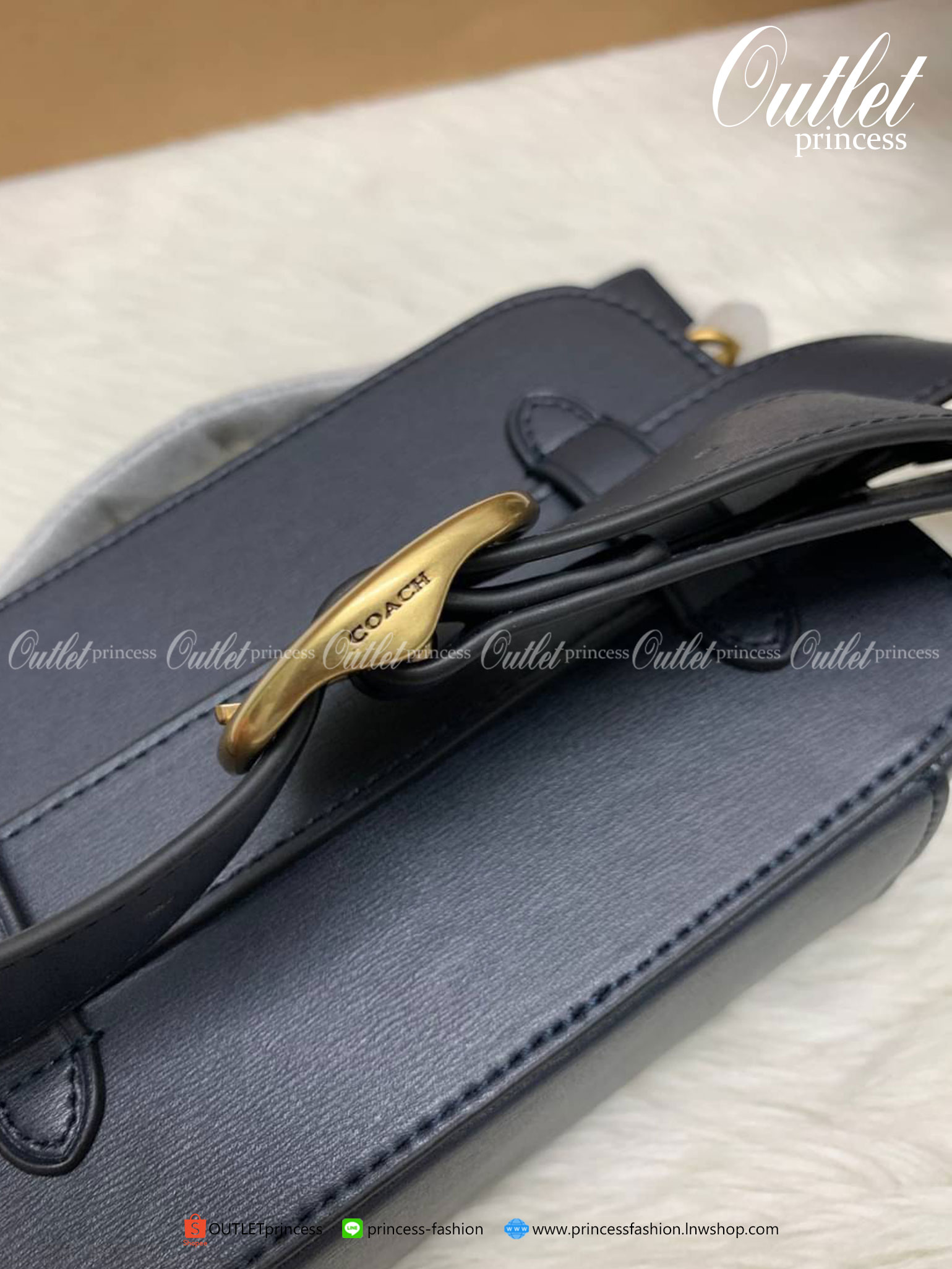 COACH ALIE BELT BAG IN SIGNATURE JACQUARD ((4813))