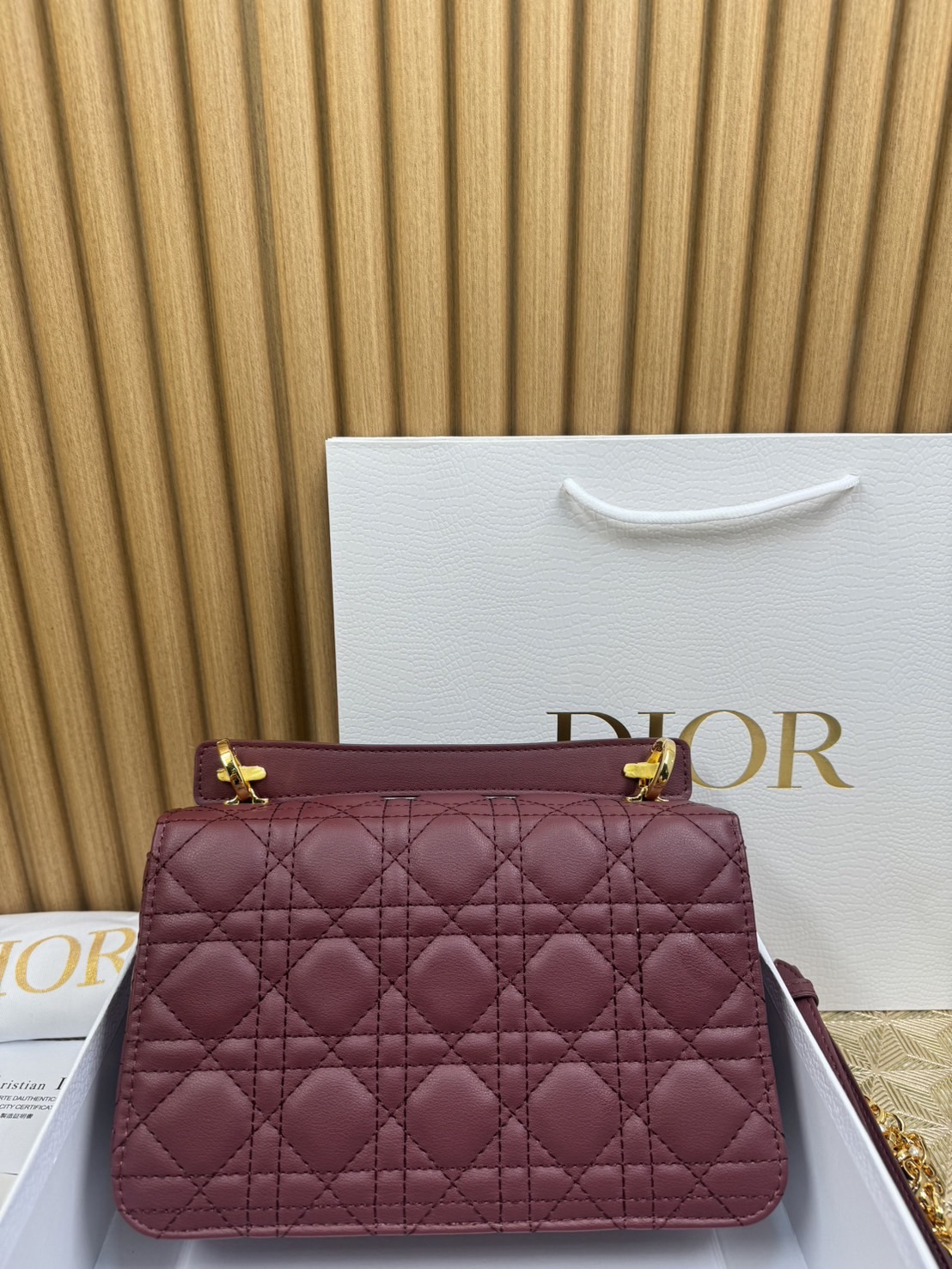 พร้อมส่ง 6 สี Small Dior Jolie Top Handle Bag 22cm กระเป๋าสะพาย เกรดออริ สลับแท้ 1:1 ใช้ต่างประเทศได้