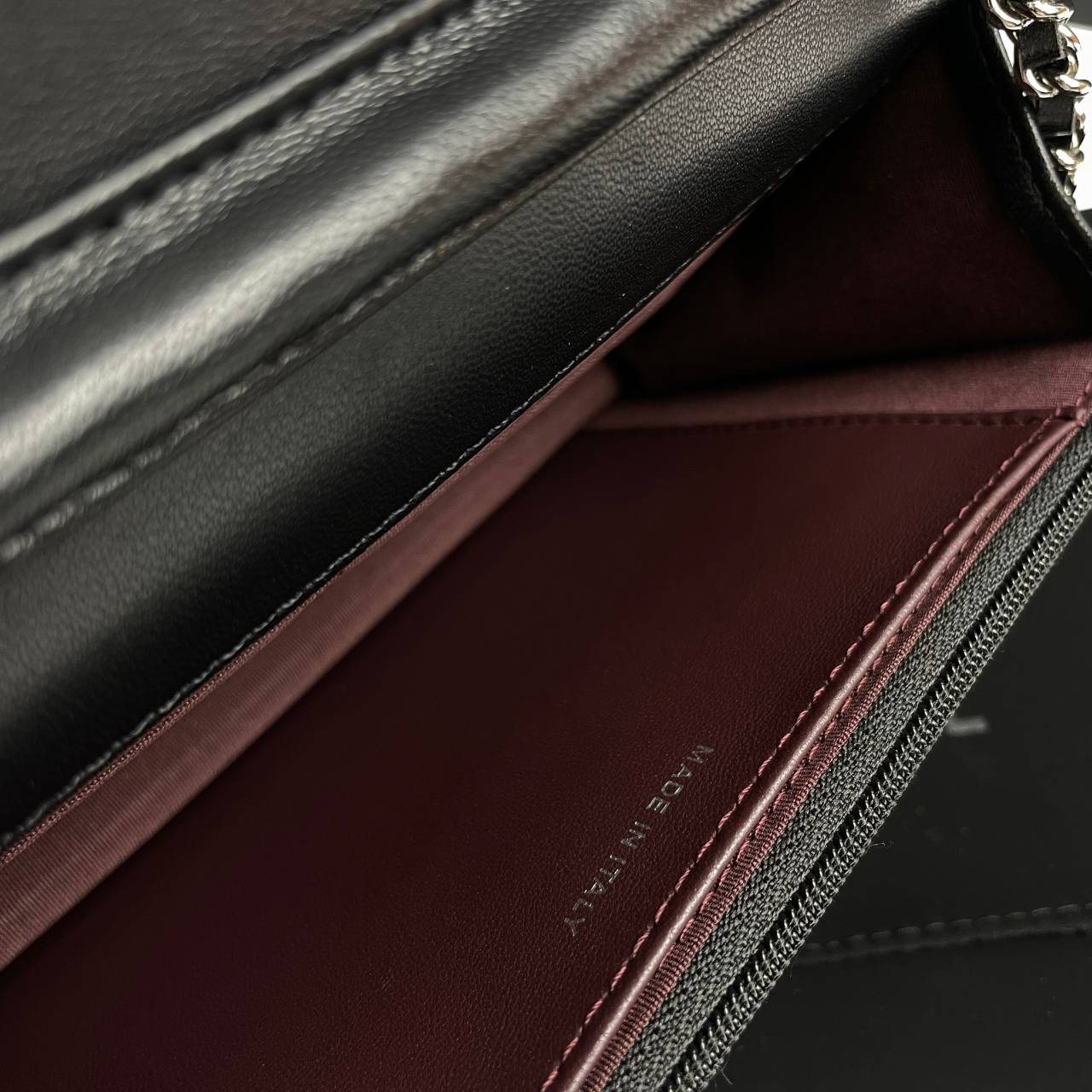 Chanel Wallet On Chain รุ่น Micro chip เกรดท็อปออริจินอล 1:1 สลับแท้ เกรดขายดีสุด งานสวยเป๊ะปัง ทรงสวยตรงปก ไม่ผิดหวัง ใช้งานต่างประเทศได้ ภาพถ่ายจากงานขายจริง