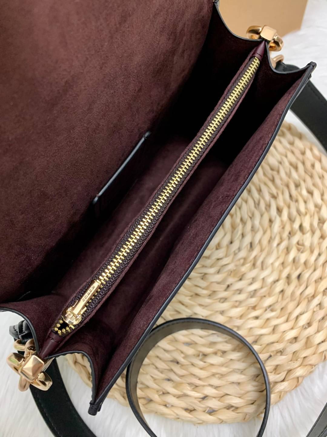 ของแท้ 💯% COACH SMALL GEORGIE TOP HANDLE IN BLOCKED SIGNATURE CANVAS ((6504//0468)) กระเป๋าหิ้ว//สะพายข้างได้ วัสดุหนังแท้