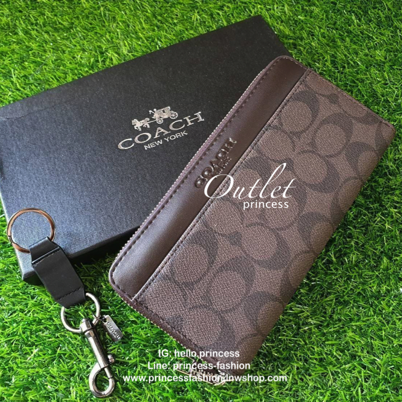 COACH FACTORY OUTLET LONG WALLET Best seller! กระเป๋าสตางค์ใบยาวซิป วัสดุหนัง ลาย Signature Brand สวยหรู เปิดปิดด้วยซิป หัวซิปแบรนด์ ภายในมีช่องใส่บัตร ธนบัตร และช่องซิปใส่เหรียญค่ะ