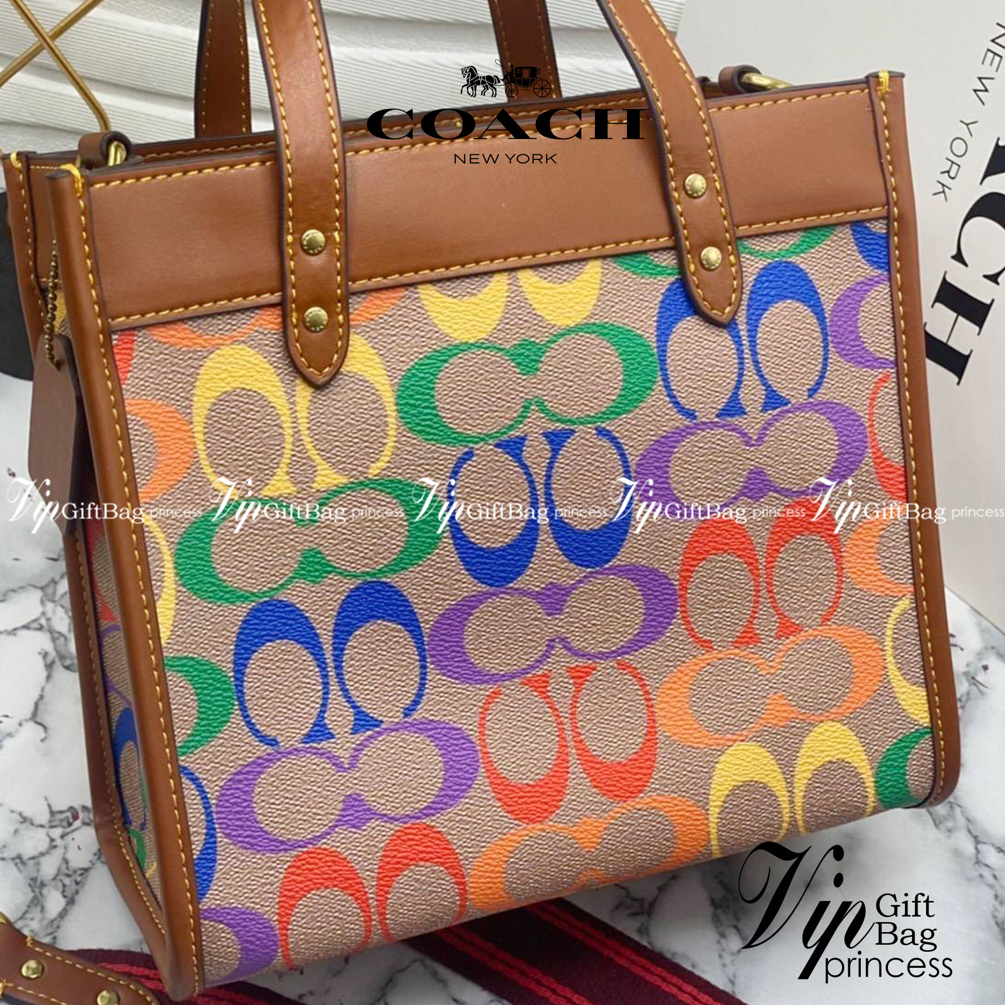 COACH Field Tote 22 In Rainbow Signature Canvas C5142 พร้อมส่งที่ไทย