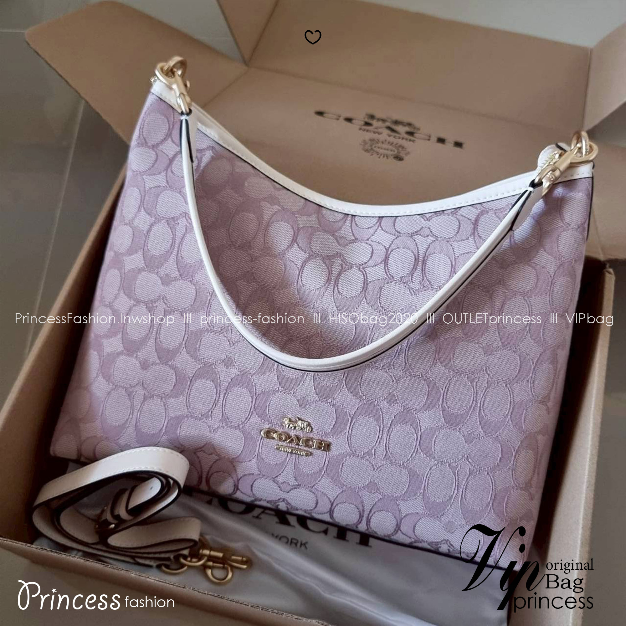 ORI หนังแท้ | Coach Laurel Signature shoulder bag กระเป๋าสะพายทรงโท้ท มาใหม่ในโทนสีน่ารักสุดจะคิวท์ มีให้ทั้งสายคล้องไหล่ และสายสะพายข้าง ใช้แมทช์ได้กับทุกลุคทุกสไตล์ ภายในเป็นช่องโล่ง มีซิปและช่องย่อย จุของได้เยอะกว่าที่เห็นมากๆ