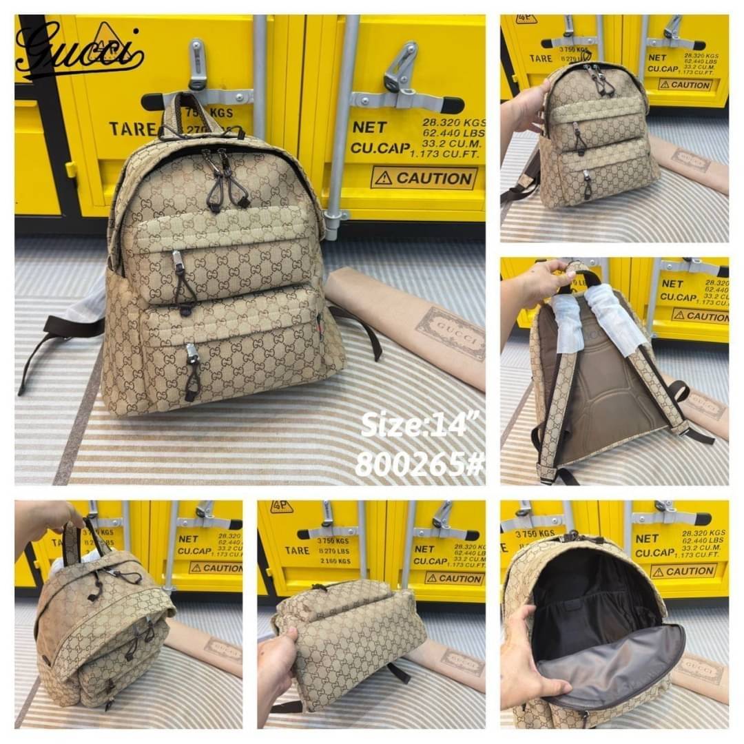 GUCCI Medium backpack with GG logo กระเป๋าเป้รุ่นใหม่เปิดตัวบนรันเวย์ Fall Winter 2024 รูปทรงผสมผสานความเรียบหรูและสปอร์ต พื้นหลังแต่งลายนูนพร้อมซับหลัง สะพายได้นานรับน้ำหนักได้ดี