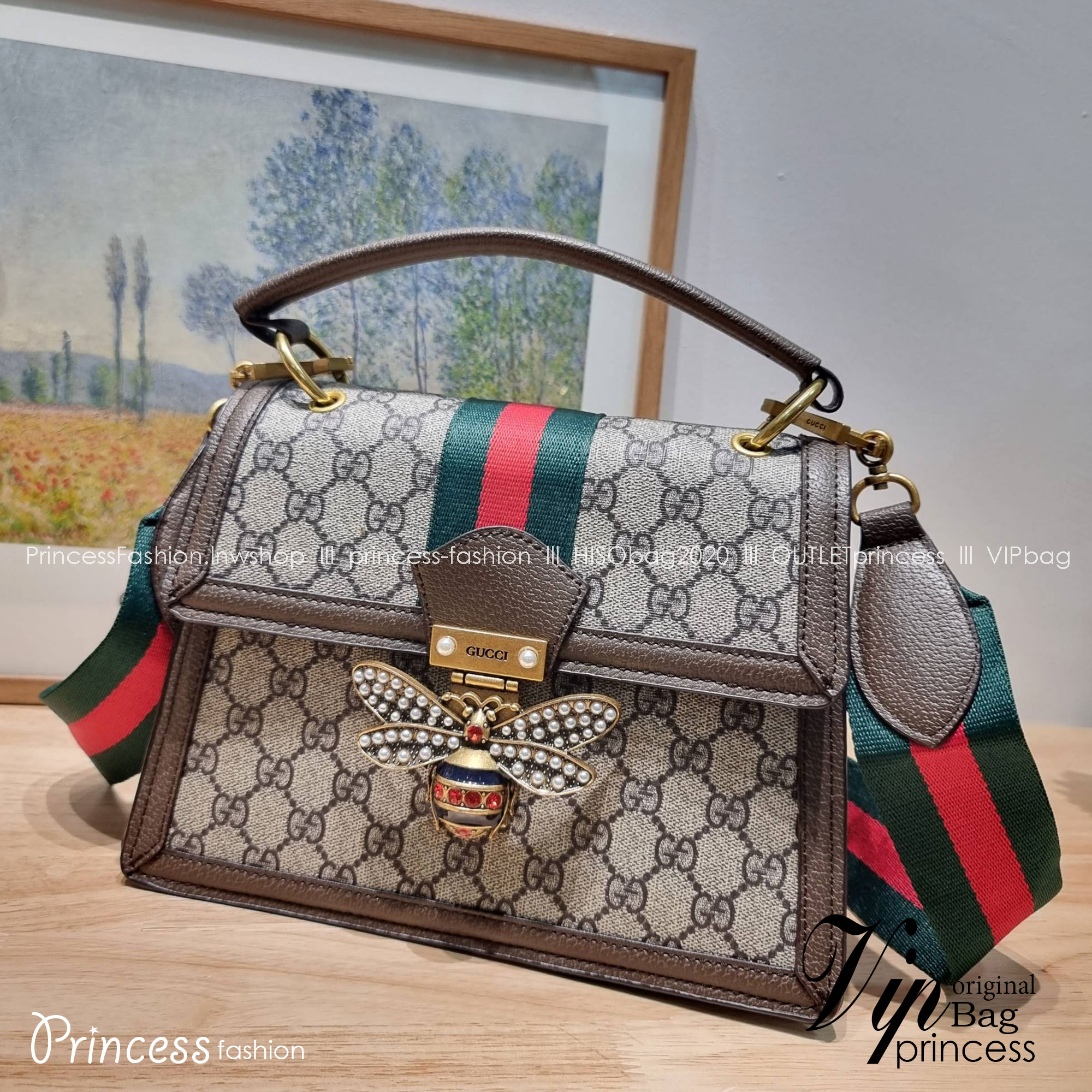 Gucci Queen Margaret Bee Bag / Gucci queen margaret crossbody handbag พร้อมส่ง กระเป๋าสะพายข้าง ดีไซน์สวย โดดเด่นไม่ซ้ำใคร เปิด-ปิดด้วยตัวกดล็อครูปผึ้ง พร้อมแท็กพวงหนังห้อยเก๋ๆ