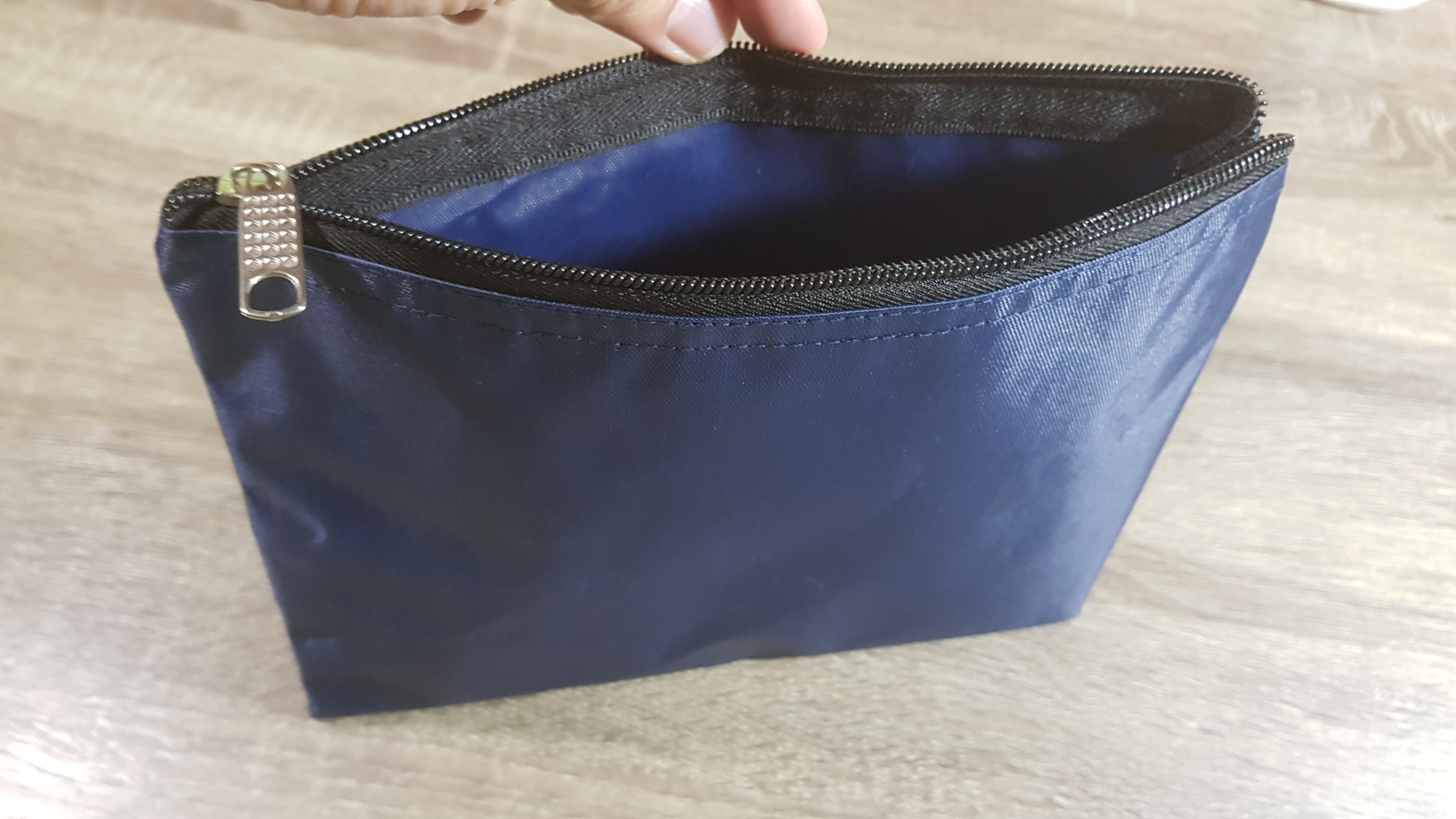 กระเป๋าผ้าเก็บตัวหมากรุกสากลทรงสี่เหลี่ยม