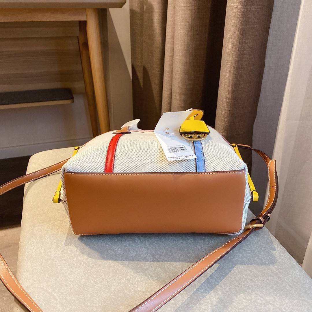 TORY BURCH SMALL CANVAS TOTE BAG กระเป๋าทรง SHOPPING ใบขนาดกลาง ผ้าแคนวาสคาดหนังแท้