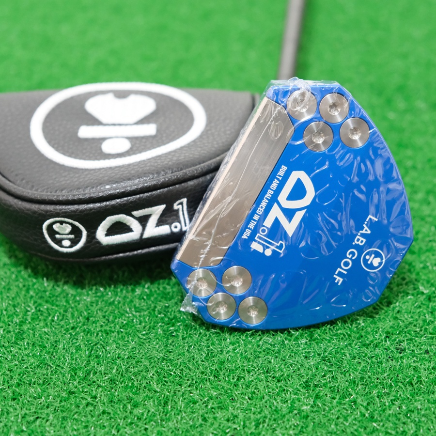 NEW LAB GOLF BLUE OZ.1i 34" PUTTER LIE ANGLE: 69° - SHAFT: MATTE BLACK PREMIUM STEEL BLACK - GRIP : PRESS PISTOL 2 DEGREE BLACK RIGHT