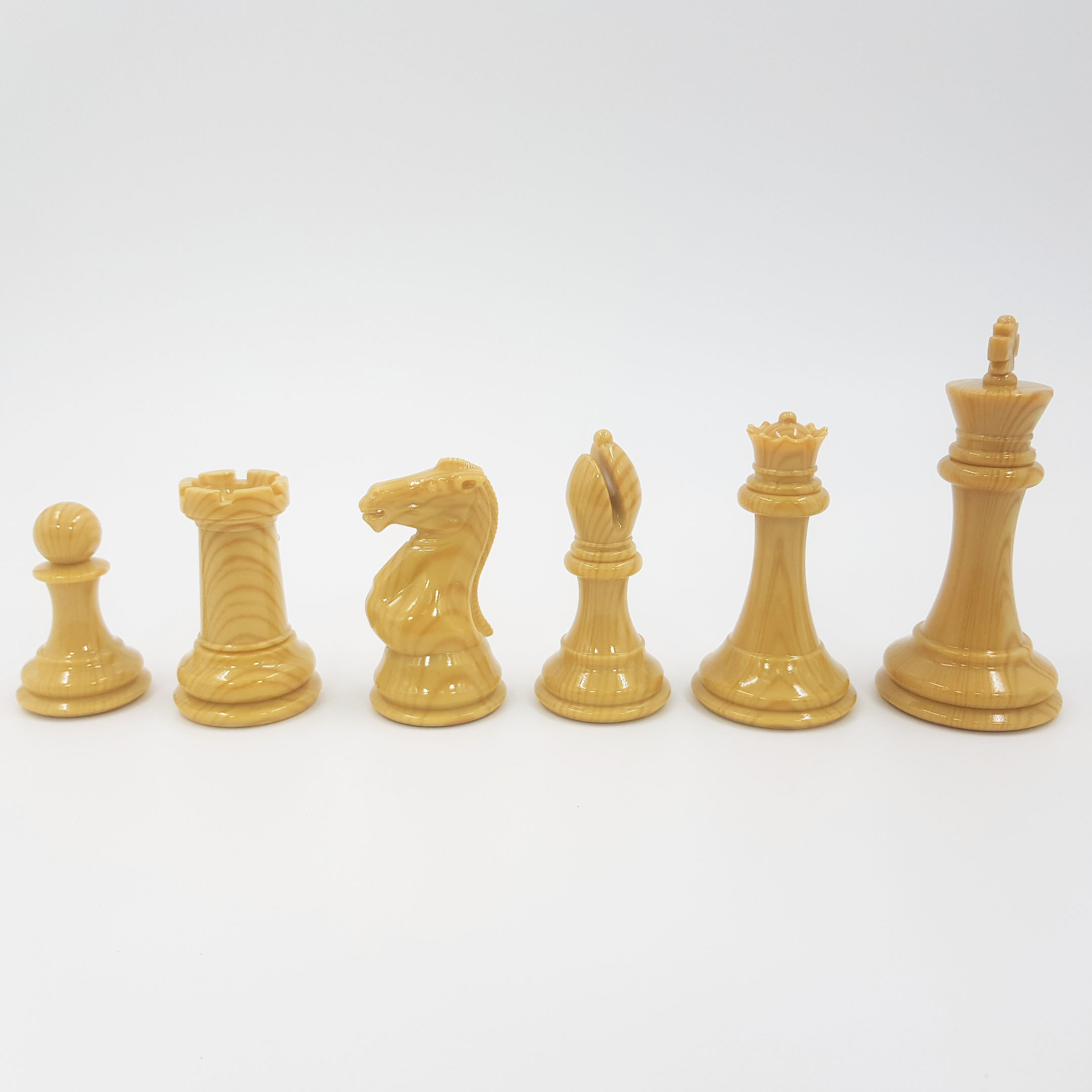 ตัวหมากรุกสากลทรงStaunton เกรดพรีเมี่ยมอย่างดีแบรนด์ Spruce-Tek ขนาด10.8 cm.(4.25 นิ้ว)มาตรฐานสำหรับแข่งขัน