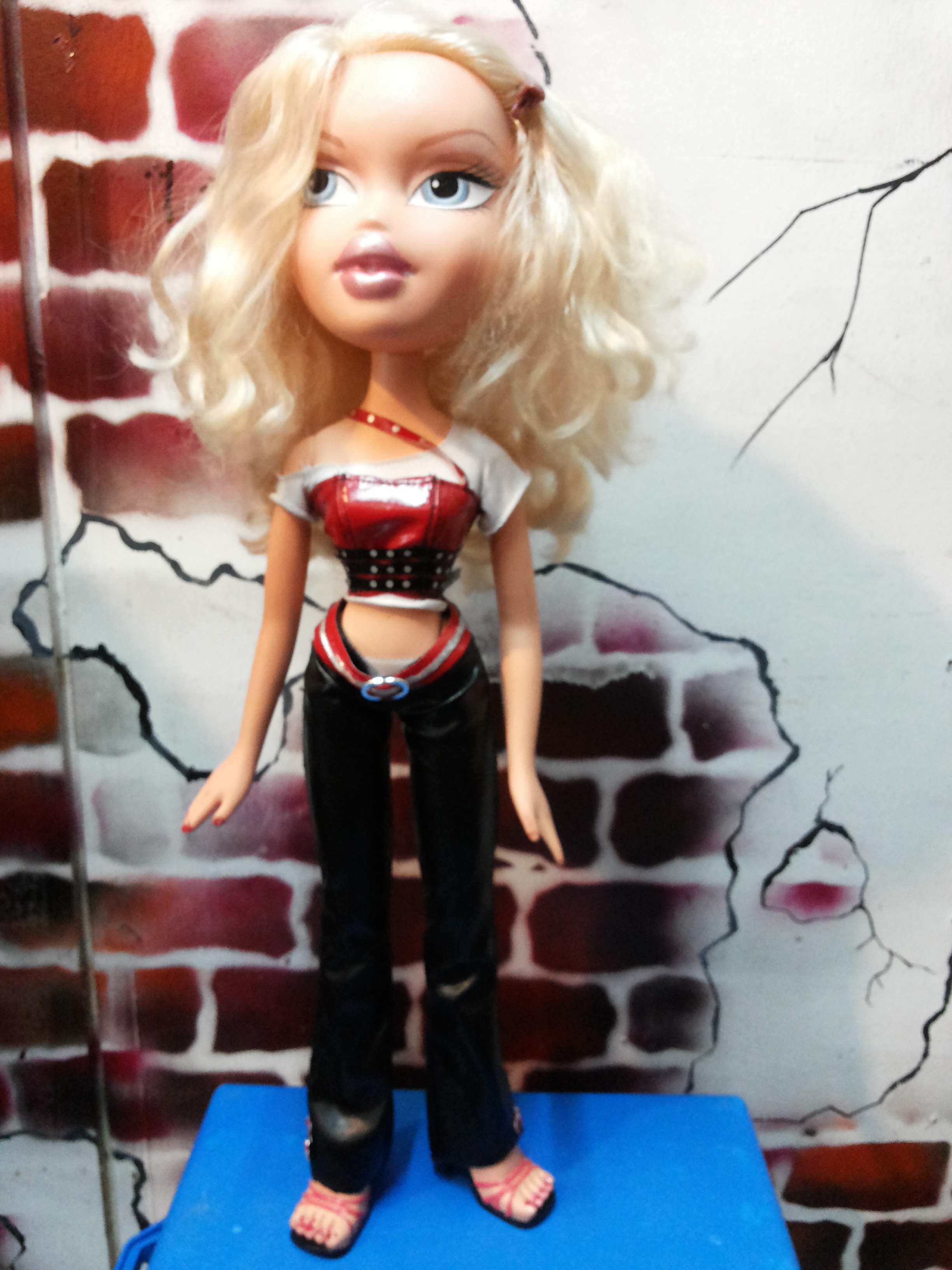 Bratz Girlz Really Rock 18 Inch Doll - Cloe the Rock Star_ตุ๊กตาแบรทส์มือสองสภาพดีมาก