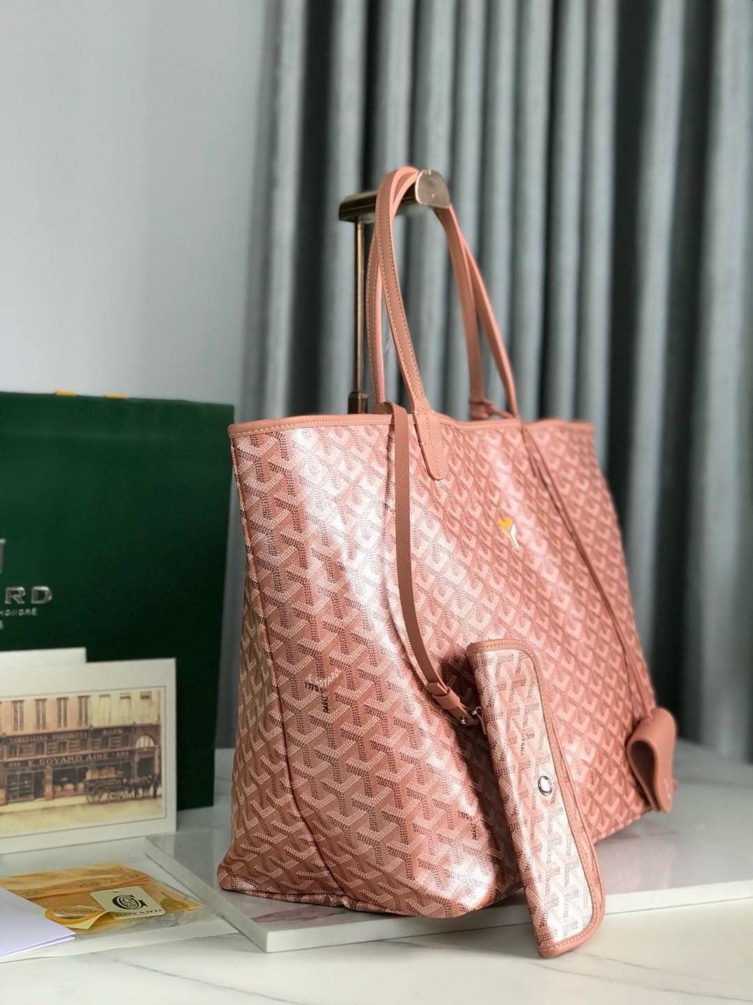 เกรดเทพ Top ORI | New Goyard GM tote bag Goyardine Pearly Pink (Ori)เทพ กระเป๋าทรงโท้ทใบใหญ่ หนังแท้แคนวาสแท้ สีพิเศษมุกสะท้อนแสงเงาสวยหรู