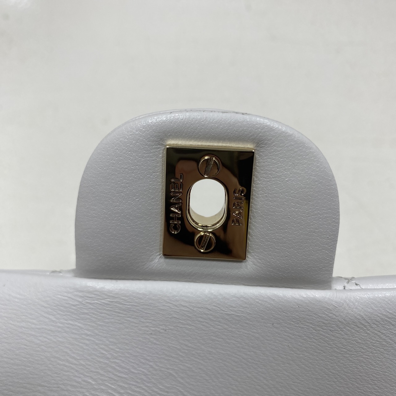 ORI หนังแท้ | CHANEL Classic Flap Bag TopHandle 20cm กระเป๋าสะพายคคลาสสิกพร้อมหูจับ หรูหราระดับตำนาน สวยงามเหนือกาลเวลา