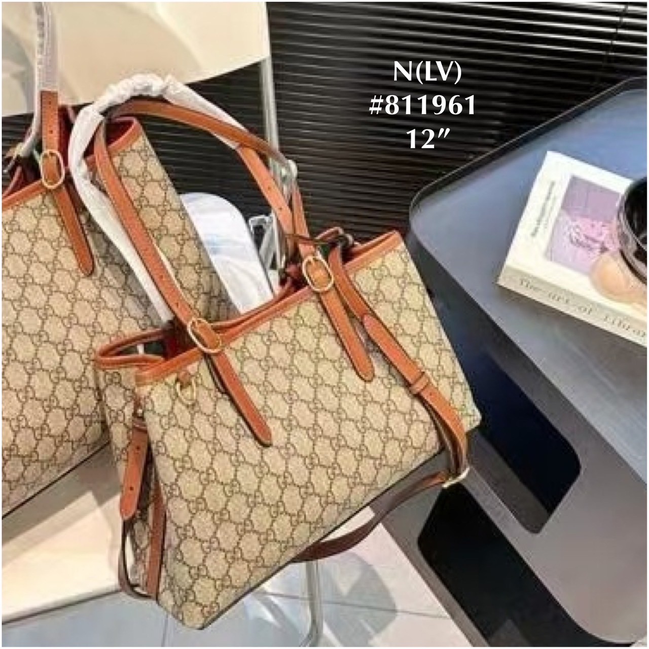 GUCCI GG Emblem small tote bag กระเป๋าสะพายทรงโท้ท มีสายสะพายไหล่และสะพายข้าง ปรับใช้งานได้แบบไม่มีเบื่อ ขนาดกำลังสวย ใส่ของได้แบบจุกๆ