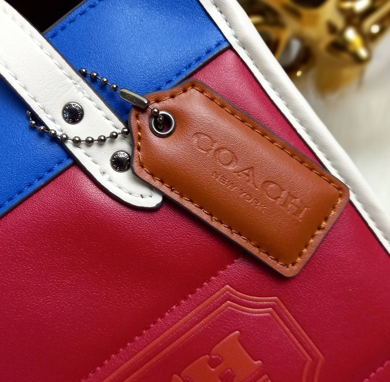 COACH CASUAL STYLE STREET STYLE 2WAY PLAIN LEATHER ELEGANT STYLE (C6958 C6852) 🌺 ที่สุด! ของที่สุด!! กระเป๋าถือ กระเป๋าสะพายรูปทรงสุดฮิต สุดคลาสสิค รุ่น UNISEX ที่ชิคๆ สบายๆ ได้ทั้งชายและหญิง// วัสดุหนังแท้ทั้งใบ ตัดเย็บด้วยหนังเนื้อนุ่มพิเศษ หนา 