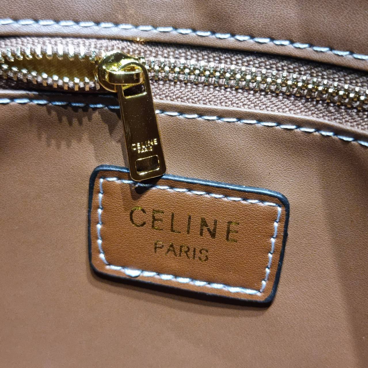 CELINE small camille soft bag มาแรงมาก! กับกระเป๋าที่ตัวแม่ใช้กันเยอะสุดๆ แม่ชมเอย อินฟลูดังๆมีใช้กันครบ ด้วยรูปทรงยอดนิยม