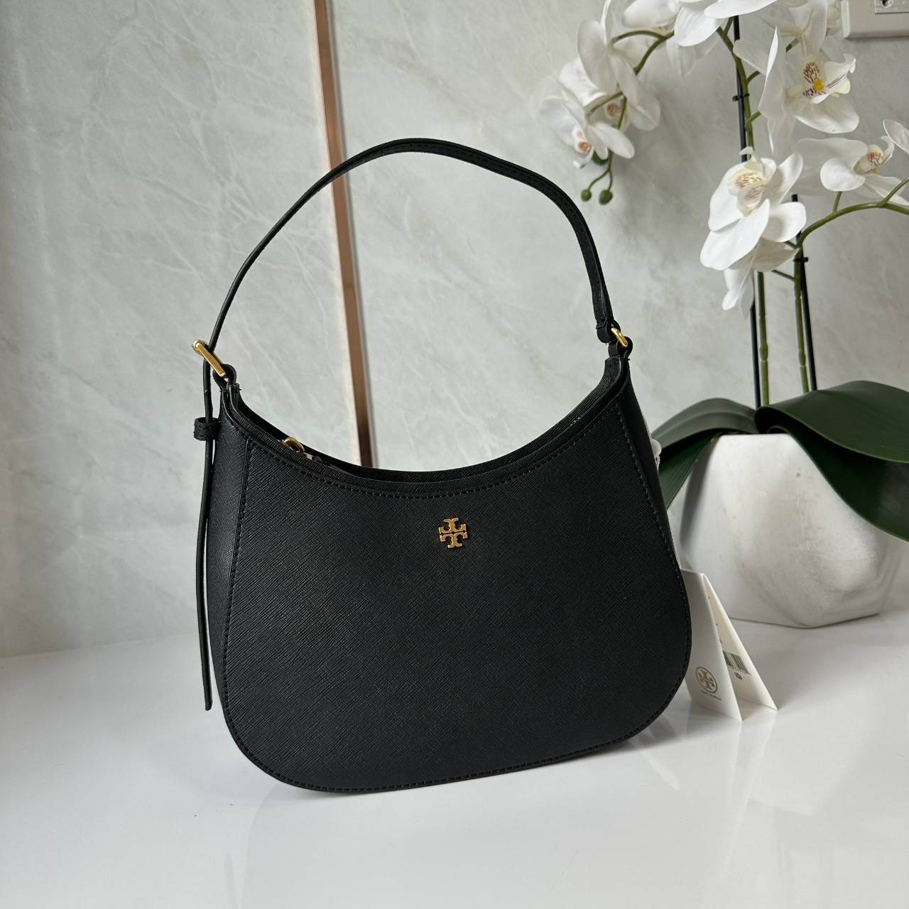 TORY BURCH EMERSON ZIP SHOULDER BAG 137416 / TORY BAG พร้อมส่ง 3 สี กระเป๋าสะพายไหล่ / คล้องแขน หนังซาเฟียโน่ ทนทาน