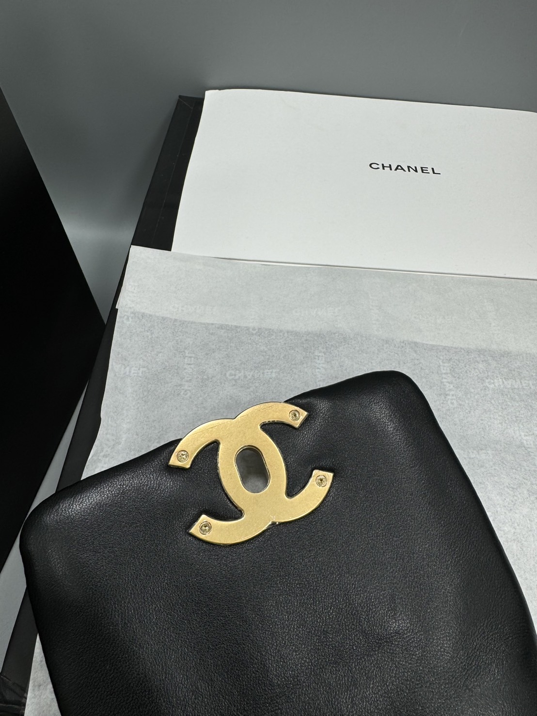 CHANEL 19 Hobo Bag Black Mixed Metal Hardware กระเป๋าสะพายหนังแท้ เกรดออริ ท็อป สลับแท้ 1:1 ผ่านทุก ตม ใช้งานต่างประเทศได้