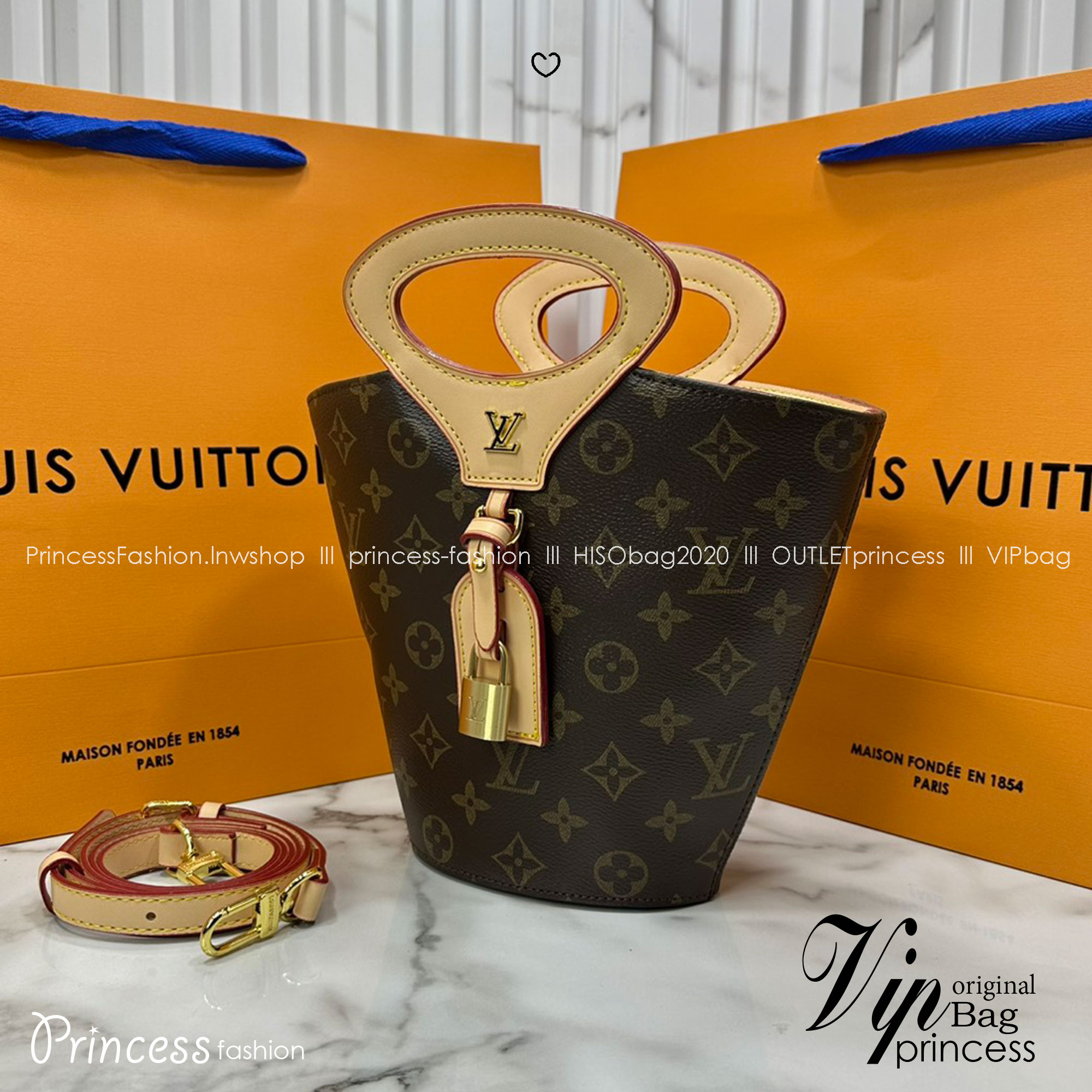 ORI หนังแท้ | LV Rivage BB Spring-Summer 2025 / LV Bucket Bag ใหม่ล่าสุด กระเป๋าสะพายทรงบัคเก็ต จัดเต็มาสุดปัง ทรงสวยทรงใหม่โดดเด่นด้วยหูจับในตัวที่ออกแบบใหม่ได้เก๋ลัคชูมาก