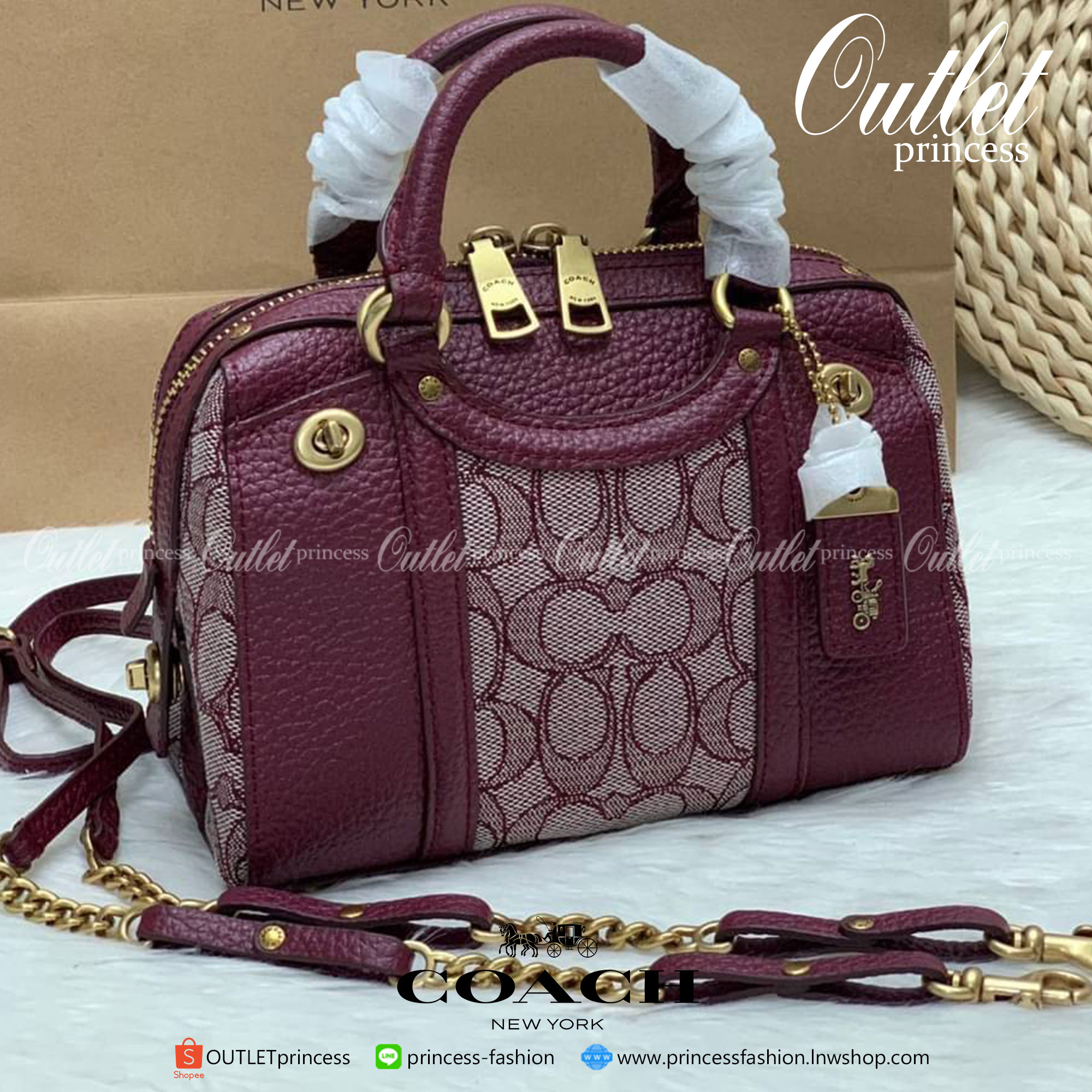 COACH LARK BAG 19 IN SIGNATURE JACQUARD ((4619)) พร้อมส่งค่ะ! กระเป๋าสะพายแบบครอสบอดี้ร์ทรงหมอน หนังแท้+ผ้า Jacquard ได้ลงตัวสวยงามค่ะ