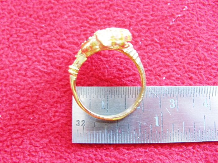 สินค้าหมดค่ะ แหวนพญานาคทองเหลืองพลอยสีดำ เสริมดวงบารมี แบบ1ค่ะ