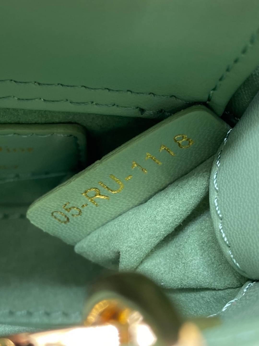 VIP 】หนังแท้ CHRISTIAN DIOR MICRO LADY DIOR BAG Cannage Lambskin