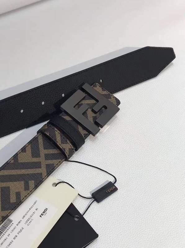 FENDI BELT เข็มขัดหนังแท้ ใช้ได้ 2 ด้าน สุดคุ้มเลยค่ะ พร้อมส่งไอเท็มขายดี! ดีไซน์เรียบหรูเข้ากับทุกลุ๊ค ใช้ได้ทั้งชายหญิง มาพร้อม Original Package ห้ามพลาดค่ะ!