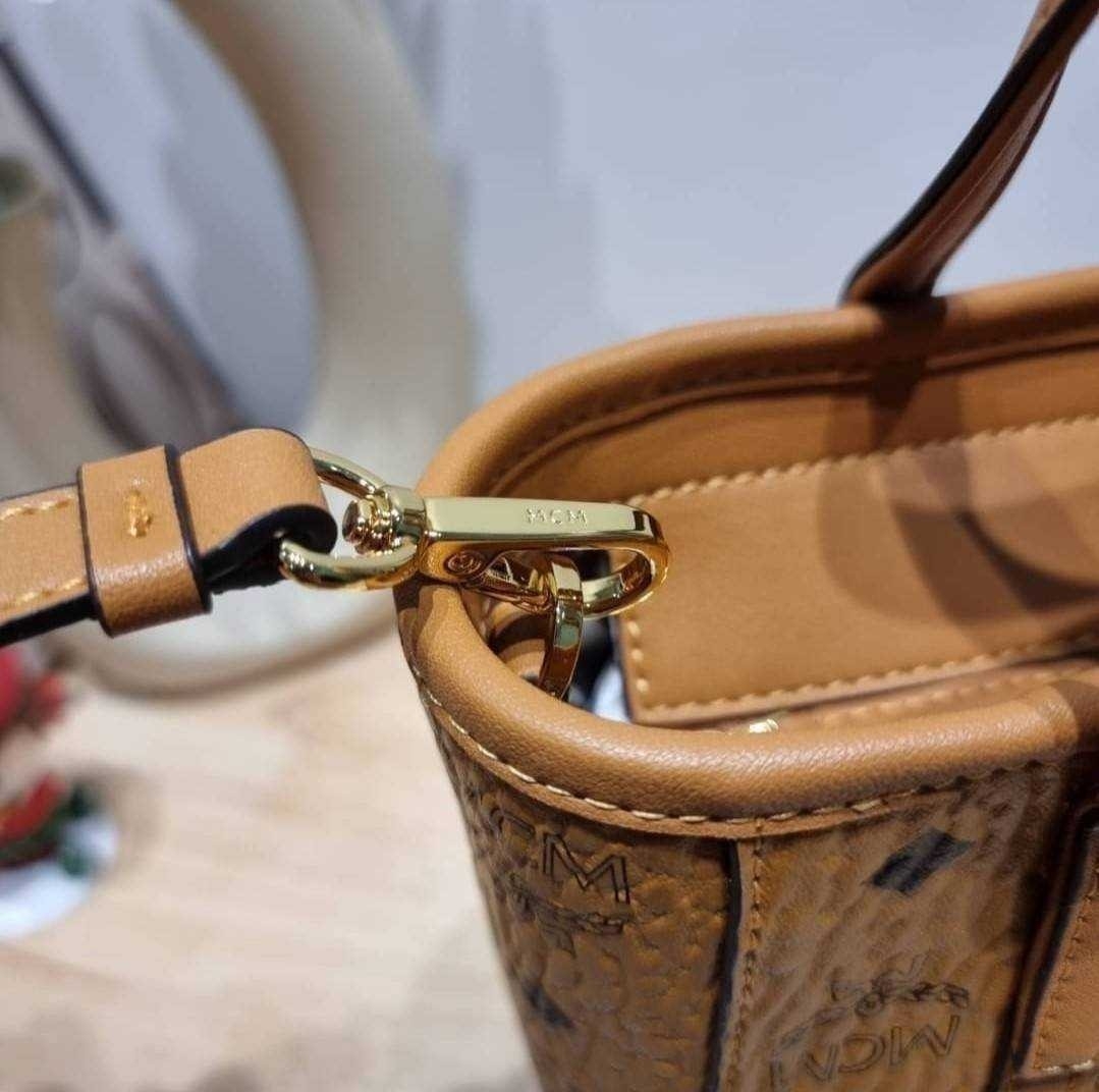 M.C.M MINI TONI SHOPPER IN VISETOS กระเป๋าถือ/สะพายข้าง ทรงโท้ทไซส์มินิ สวยคลาสสิค เกรดท็อปออริ 1:1 สลับแท้ ใช้งานต่างประเทศได้