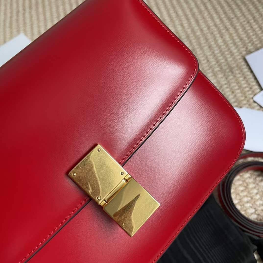 CELINE Medium Classic bag in box calfskin เกรดออริจินอล กระเป๋าสะพายแบรนด์เนมซีลีนหนังแท้ อะไหล่ทองหรู งานหนังเรียบ สวยหรู