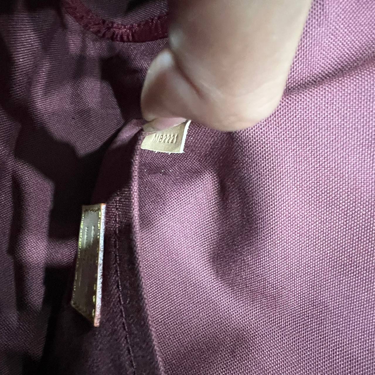 Ori 25cm Louis Vuitton favorite / LV Favorite Monogram Damier Ebene MM เกรดออริจินอล ใช้แทนใบจริงได้ ภาพถ่ายจากงานขายจริง ใช้งานต่างประเทศได้ค่ะ