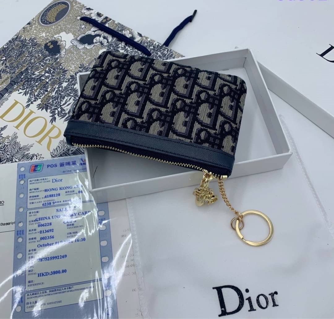 DIOR WALLET COIN PURSE กระเป๋าใส่เหรียญใส่การ์ดซิปอะไหล่ทอง งานปั้มแบรนด์ พร้อมส่งที่ไทย ภาพสินค้าถ่ายจากงานขายจริง ใช้งานต่างประเทศได้