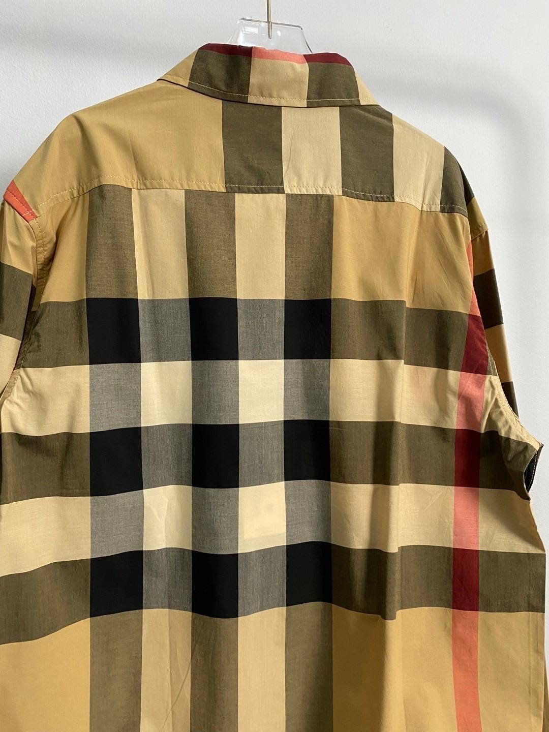 TOP ORI | BURBERRY Shirt งานดีมากๆ งานVIP 1:1 แนะนำให้ต้องมีเป็นเจ้าของ เสื้อเชิ้ตงานแบรนด์เนื้อผ้าอย่างดีงานนำเข้าจากโรงงานเทียบแบรนด์ เกรดท็อปออริจินอล เกรดดีสุด เทียบแท้ พร้อมป้ายแท็ก