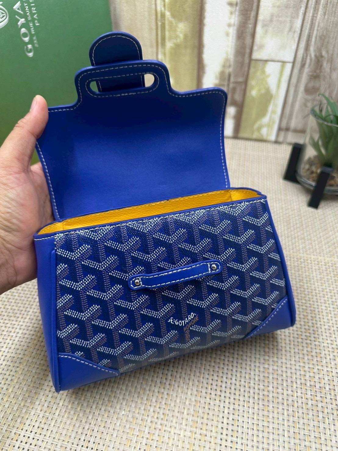 10 สี ORI หนังแท้ | GOYARD Saïgon Souple Mini Bag 20cm กระเป๋าถือ/สะพายดีไซน์หูจับไม้เป็นเอกลักษณ์ที่สวยหรูหราสง่างาม