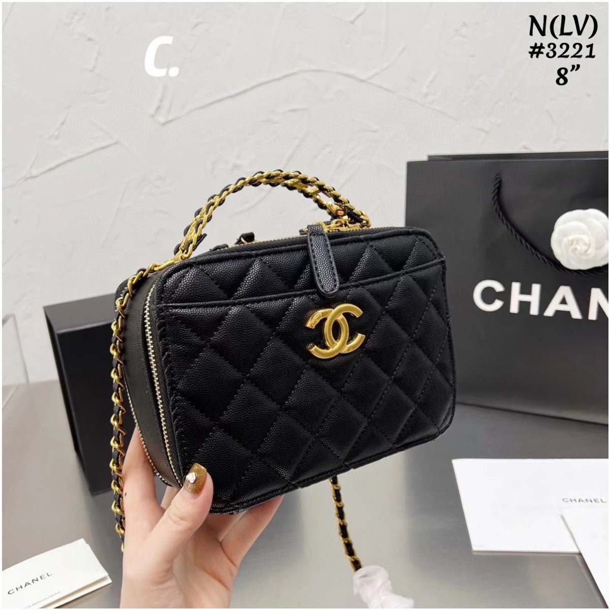 Chanel 22s vanity Handle black caviar / Chanel Vanity Case / Chanel Box พร้อมส่ง กระเป๋าสะพายทรงกล่อง ใช้งานต่างประเทศได้ ภาพถ่ายจากงานขายจริง