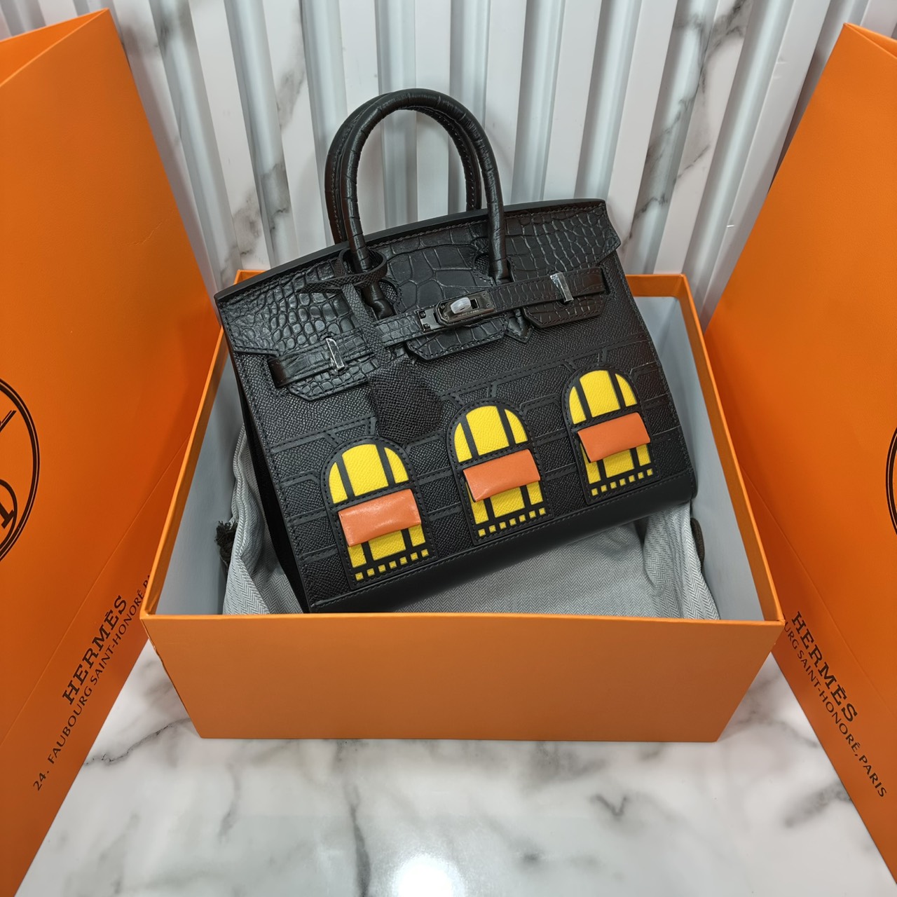 ORI หนังแท้ | Hermes Birkin Bag Faubourg 25cm รุ่นลิมิเต็ด กระเป๋าสะพายที่สุดแห่งหรูหราลัคชู นิยามของความสง่างามเหนือกาลเวลา แบรนด์เนมในฝัน งดงามดั่งเจ้าหญิง