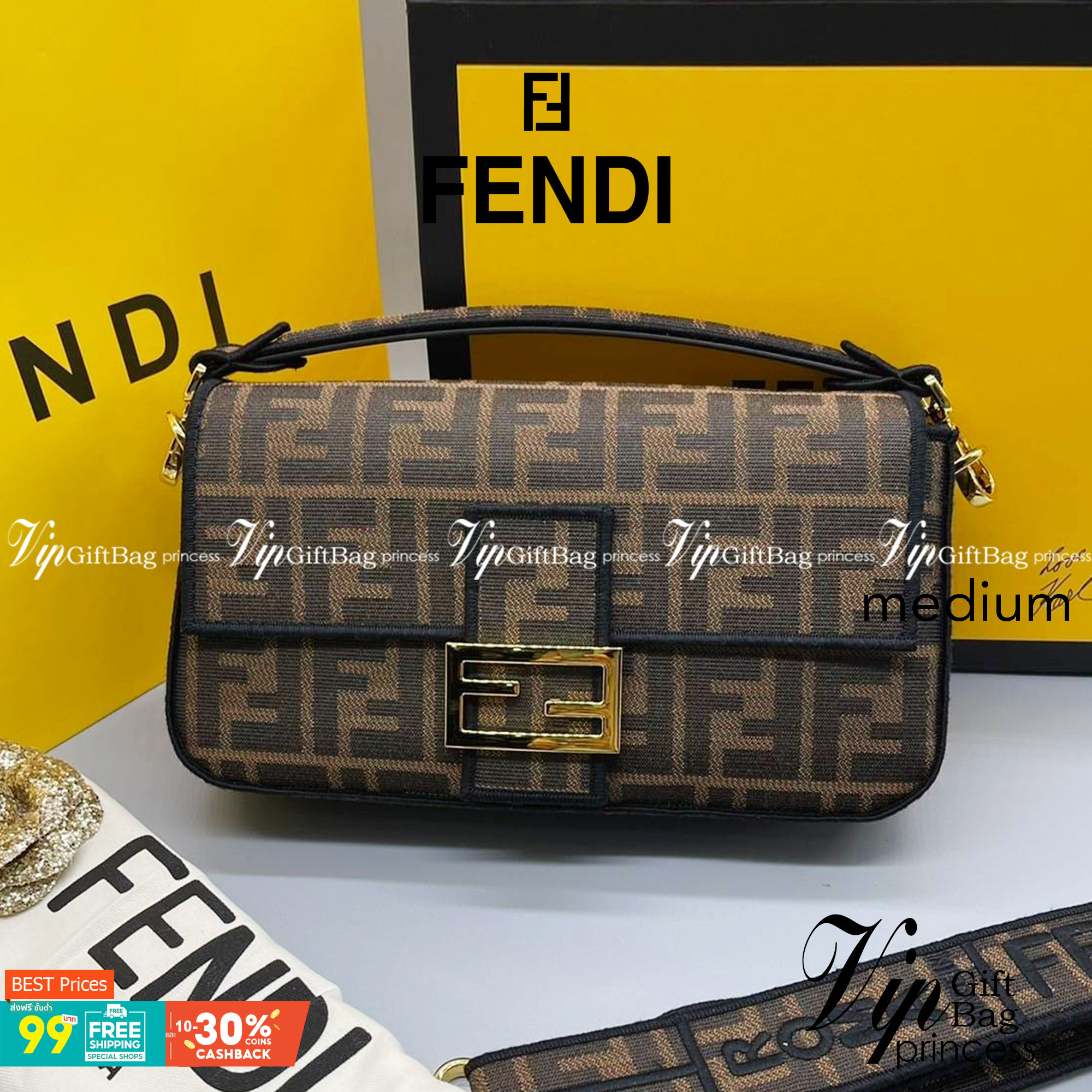 MEDIUM || FENDI VINTAGE BAGUETTE SHOULDER BAG 2size ORI Grade ใช้งานต่างประเทศได้ กระเป๋าสะพายทอลายโมโนแกรม อะไหล่ทองหรูหรา มี 2 ขนาด ทนทาน มาพร้อมสาย 2 แบบ สำหรับคล้องแขน และสายครอสบอดี้ เปิด-ปิดด้วยกระดุมแม่เหล็ก ภายในเป็นช่องโล่ง ใส่โทรศัพท์ พร้อมเสิร์