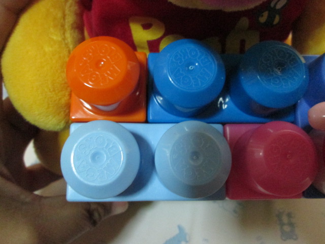 Winnie The Pooh Mega Bloks ของเล่นมือสองสภาพดีมากค่ะ