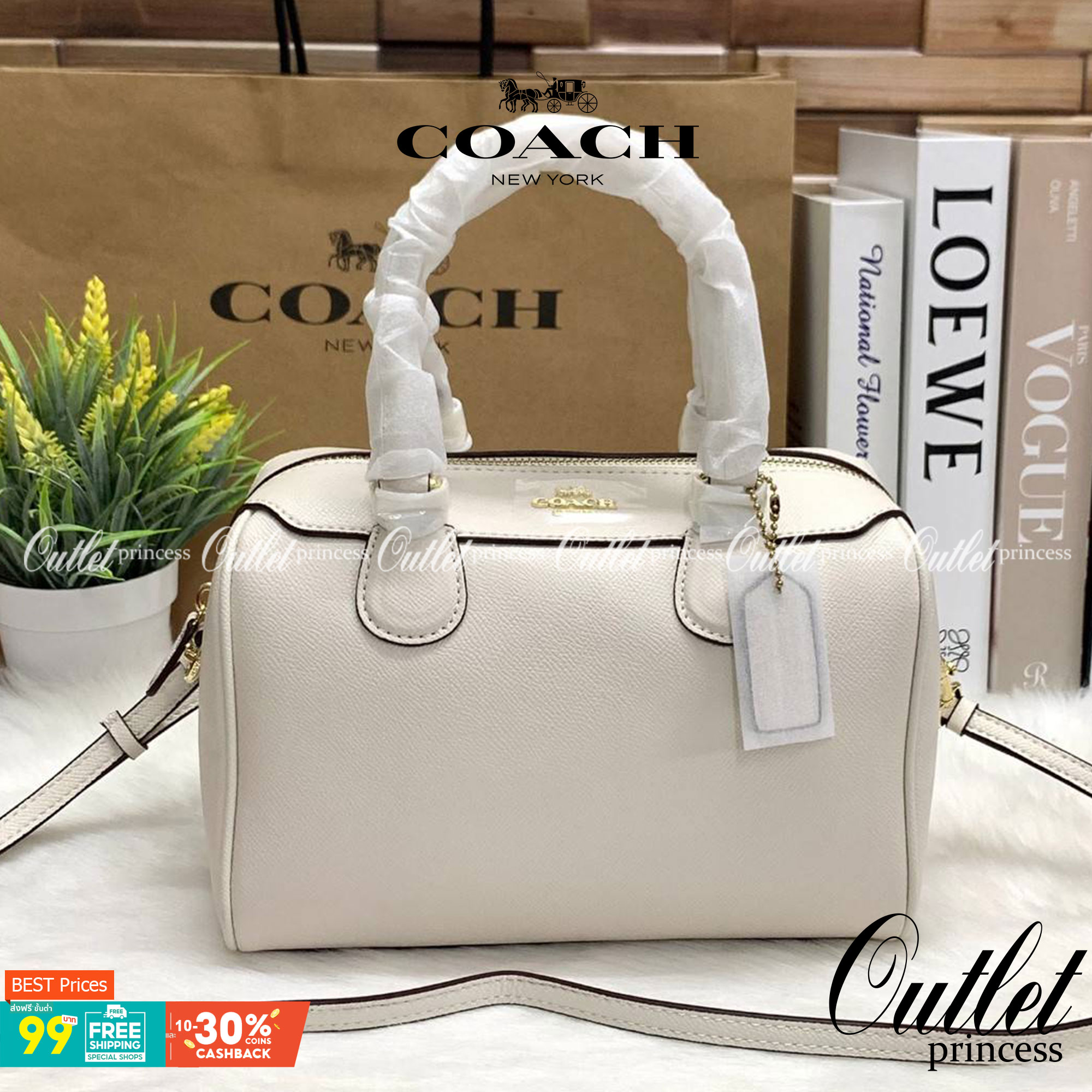 รุ่นอะไหล่ทองเข้าแล้วจ้าา ห้ามพลาดค่ะ Coach Bennett Boston Bag in Crossgrain Leather ((32202)) พร้อมส่ง รุ่นที่สาวๆหลายๆคนถามถึงกันค่า! กระเป๋าทรงหมอน หนังแท้ ลายหนังสวยมากค่ะ ไม่ว่ายุคไหนๆก็สวย ดูดี ทรงฮิตในตำนานค่ะ ✔️อะไหล่ทองหรูสวย เปิดปิดกระเป๋