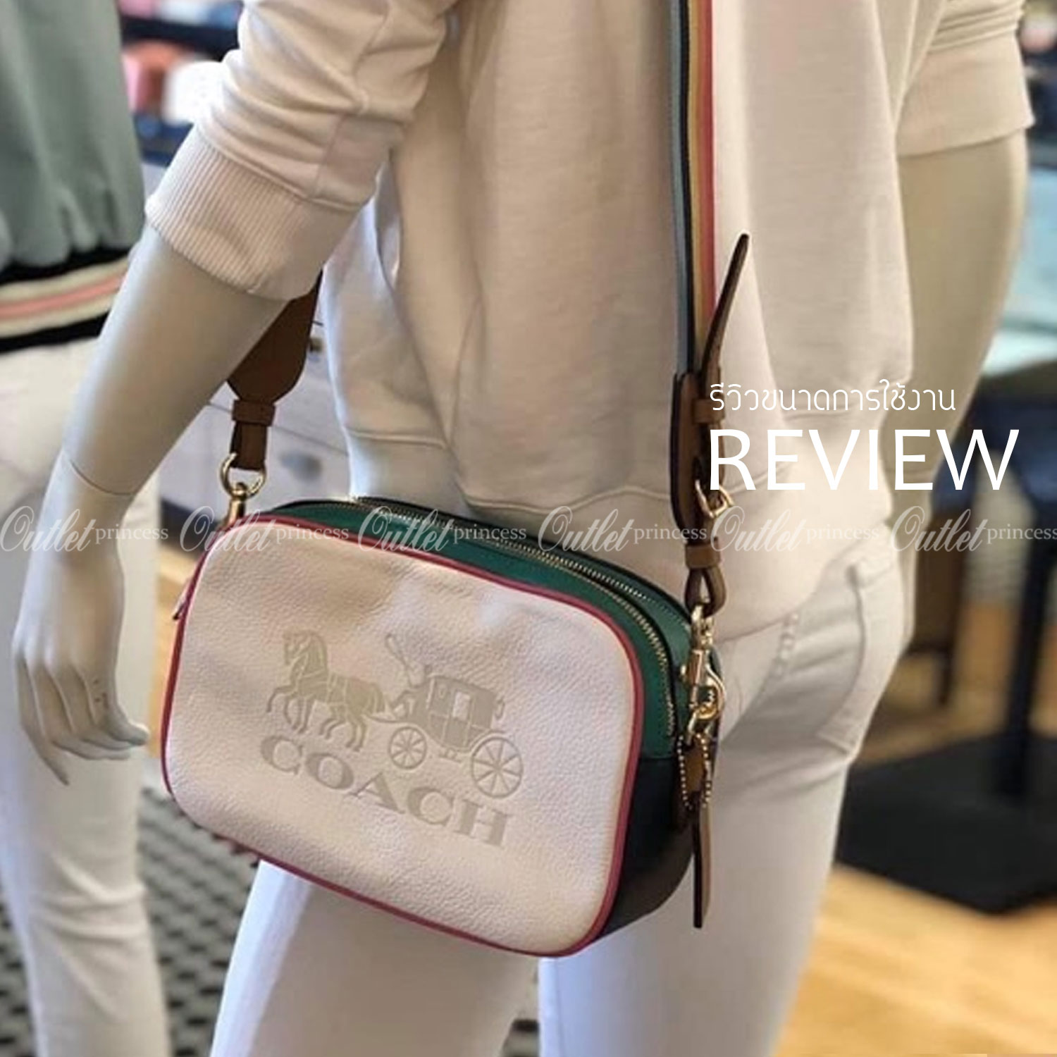 Coach Leather Jes Crossbody in Colorblock ((72704)) กระเป๋าสะพายข้าง//ครอสบอดี้ร์ วัสดุหนังแท้ หนังนิ่มสวยงาม มากๆค่ะ ด้านหน้ามีโลโก้แบรนด์เด่นชัดสะดุดตา ช่องหลักแบ่งเป็น2ซิป แต่ละช่องกว้าง ใส่กระเป๋าเงินใบยาวได้ ของอื่นๆได้จุค่ะ มีช่องเล็กให้ใส่ของจุกจิก