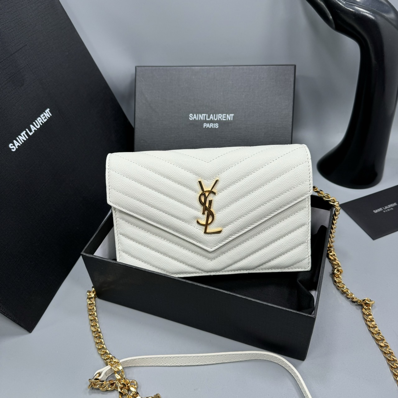 YSL Envelope WOC 7.5 Wallet on chain / YSL Clutch Bag 7.5" กระเป๋าสะพายรุ่นยอดนิยม เกรดหนังคาเวียร์สวยเต็มใบ เกรดออริ 1:1 ใช้งานต่างประเทศได้