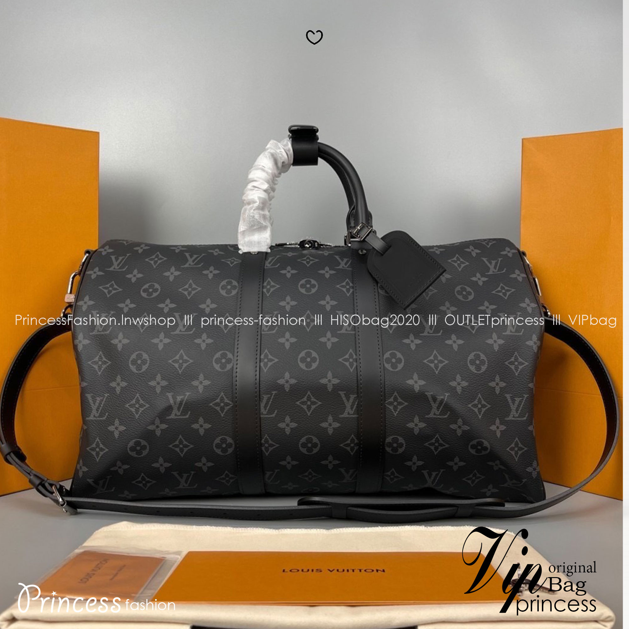 LV Keepall Bandoulière 45 Monogram Eclipse / Damier Graphite Canvas กระเป๋าเดินทางแบบดัฟเฟิล เป็นรุ่นที่เคียงข้างนักเดินทางรอบ สวยหรูโลกสง่างามตลอดกาล มีไว้ไม่มีเอาท์ เกรดท็อป ออริ เทียบแท้ 1:1 เกรดดีสุด