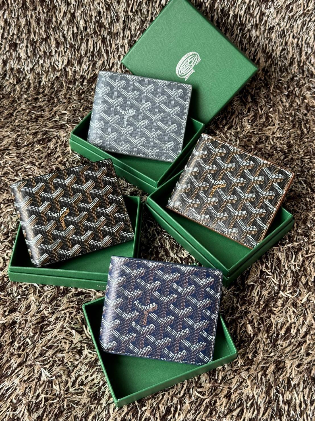 Goyard Wallet Men / Goyard Victoire Wallet กระเป๋าสตางค์ขนาดกะทัดรัดและเหมาะสําหรับการจัดสำหรับการ์ดและธนบัตร ลวดลายสุดคลาสสิค