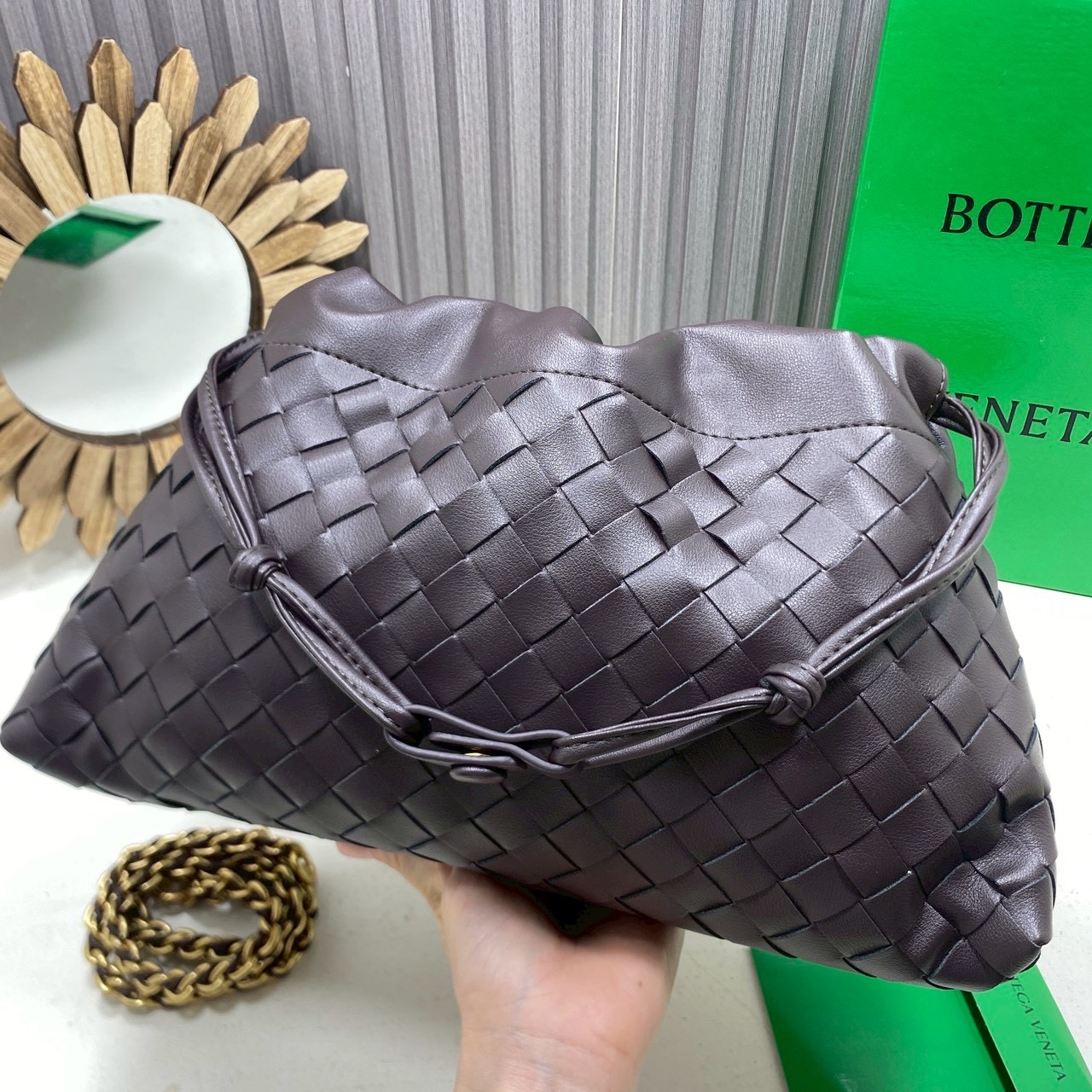 ORI หนังแท้ | Bottega Veneta Dustbag Notte Bag / Bottega Hobo Bag กระเป๋าสะพายดีไซน์สานเป็นเอกลักษณ์ เรียบง่ายไฮคลาส เชือกผูก พร้อมสายสะพายโซ่