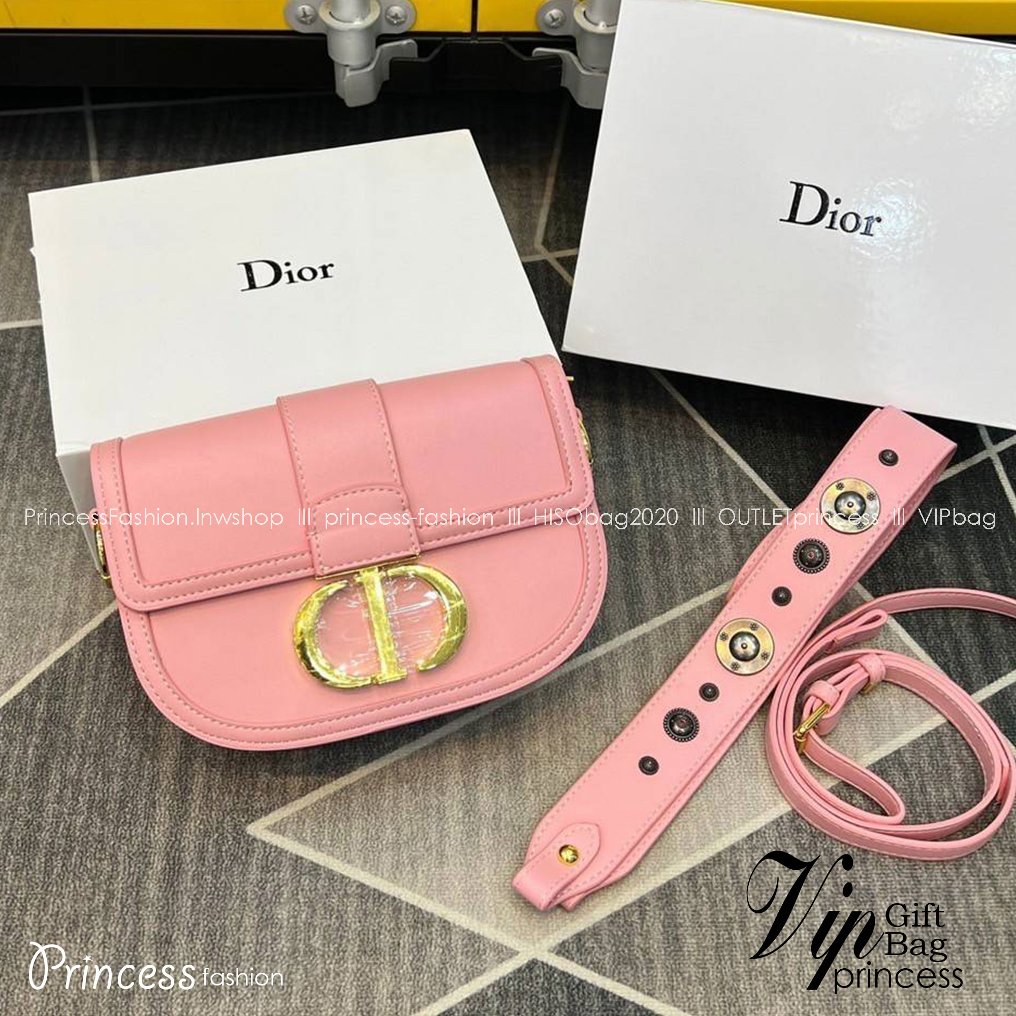 DIOR MONTAIGNE BAG 8" ย้อนยุคความหรูหรา ด้วยกระเป๋าสะพายทรง half moon เพิ่มลูกเล่นให้กับไอเท็มนี้ สะดวกใช้