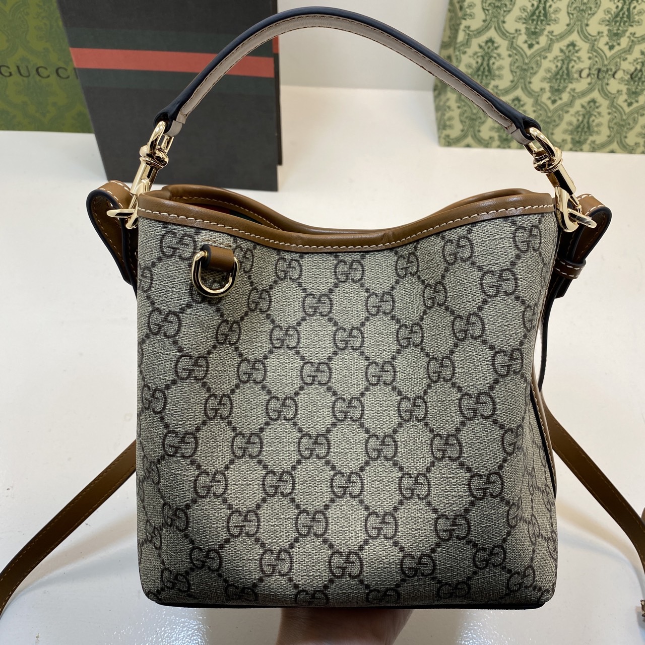 GUCCI BUCKET BAG / Gucci Supreme Vintage Monogram Canvas Bucket Bag กระเป๋าทรงบัคเก็ตวินเทจงานแบรนด์หรู เกรดออริ 1:1 สลับแท้ งานสวยตามรูป ใช้งานต่างประเทศได้